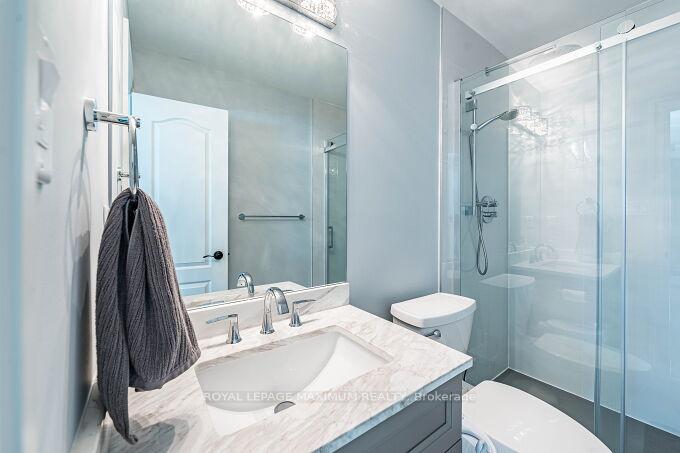 Photo 31 of 67 Grampian Avenue, Vaughan, Maple — HOMEH