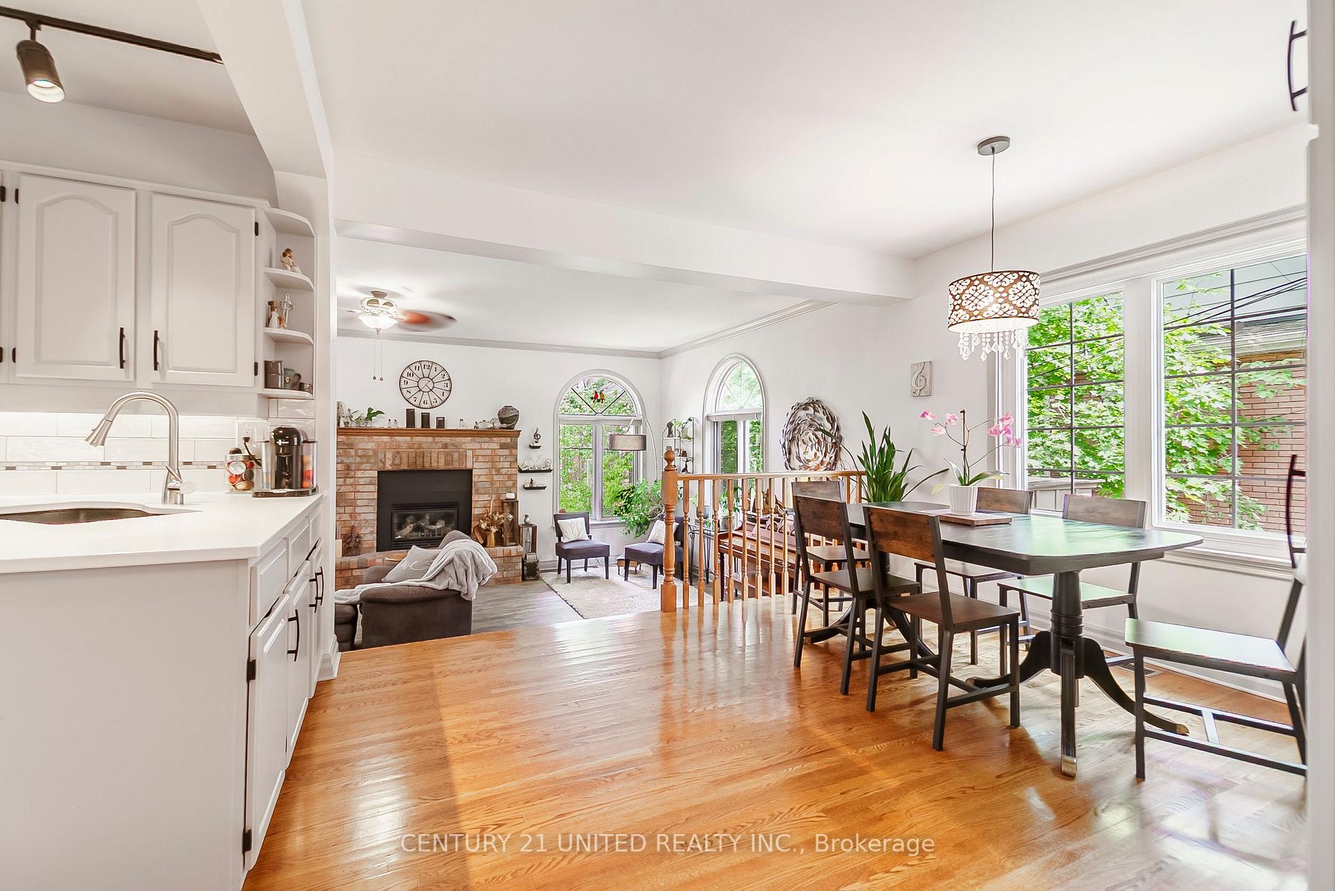 Photo 10 of 474 Albertus Avenue, Peterborough, Town Ward 3 — HOMEH
