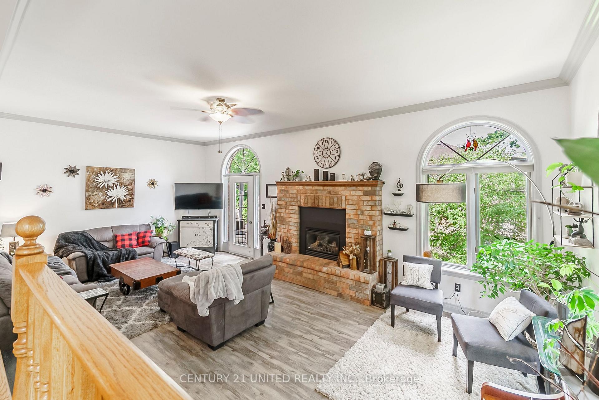 Photo 16 of 474 Albertus Avenue, Peterborough, Town Ward 3 — HOMEH