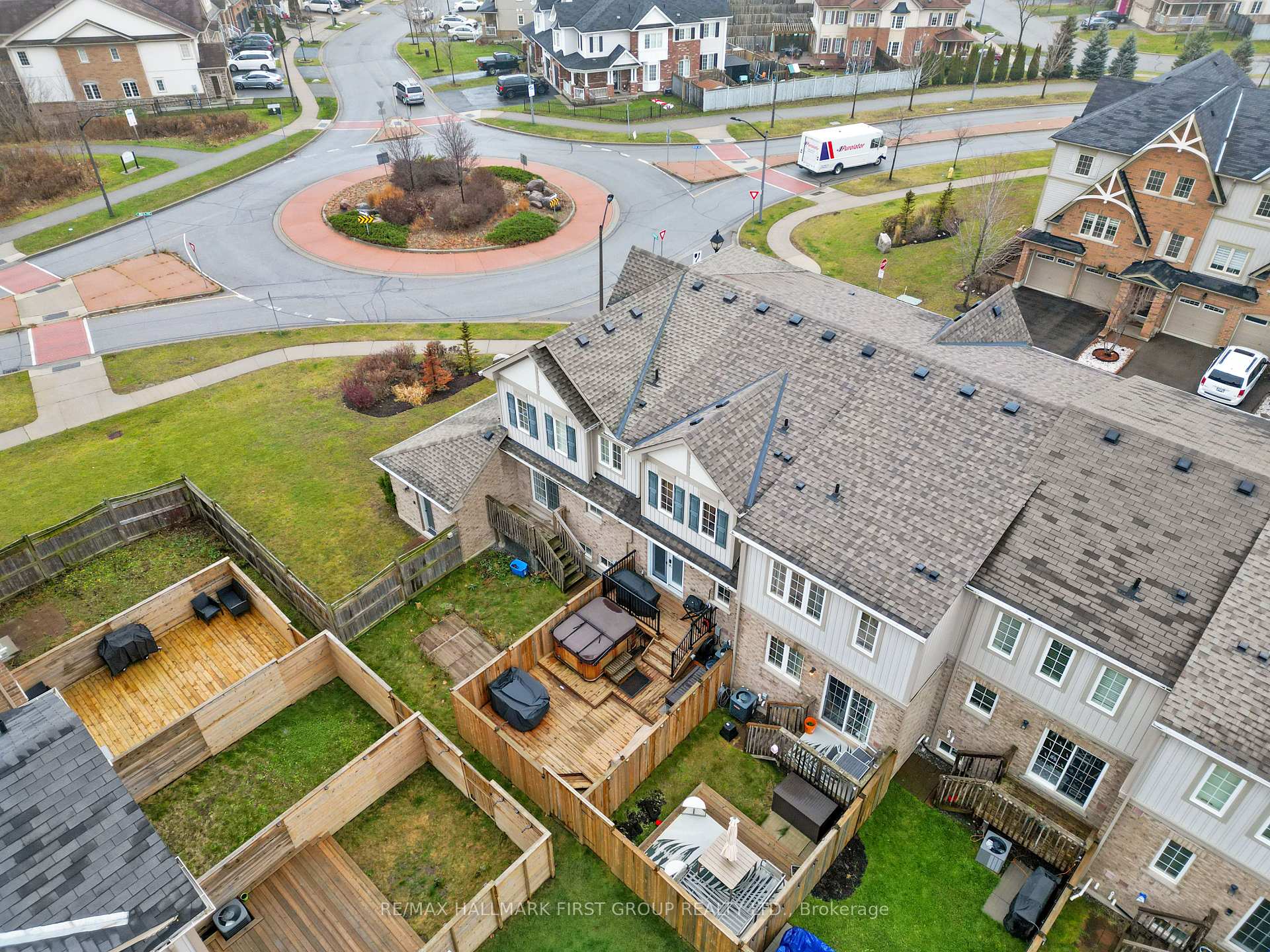 Photo 32 of 5 Benjamin Way, Whitby, Blue Grass Meadows — HOMEH