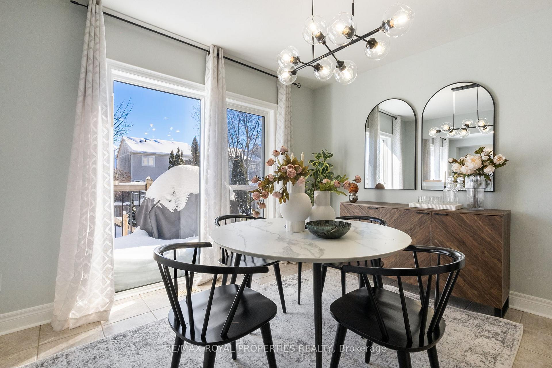Photo 14 of 1284 Ashgrove Crescent, Oshawa, Pinecrest — HOMEH