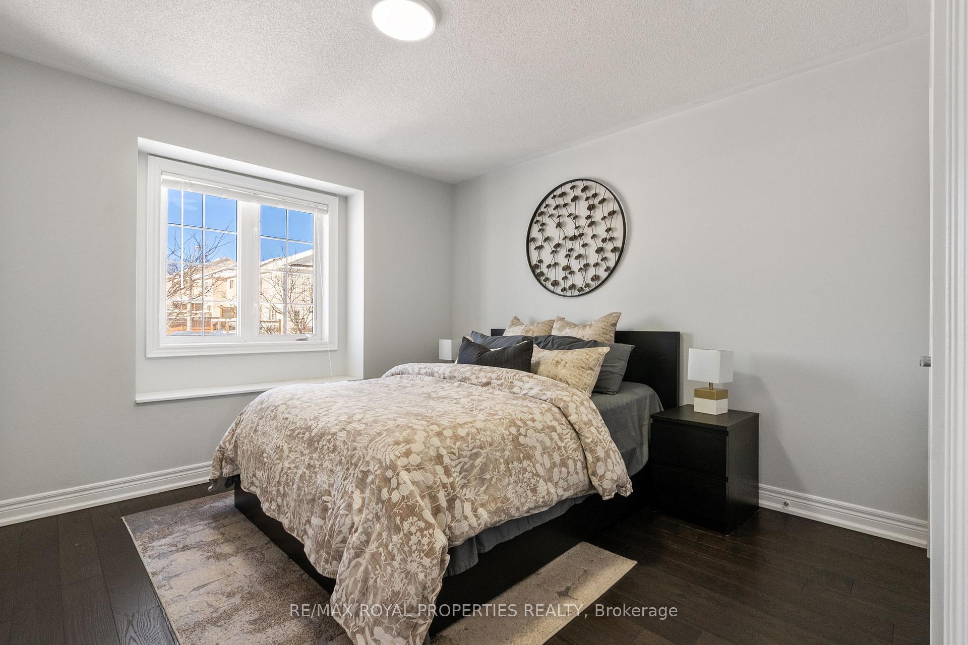 Photo 21 of 1284 Ashgrove Crescent, Oshawa, Pinecrest — HOMEH