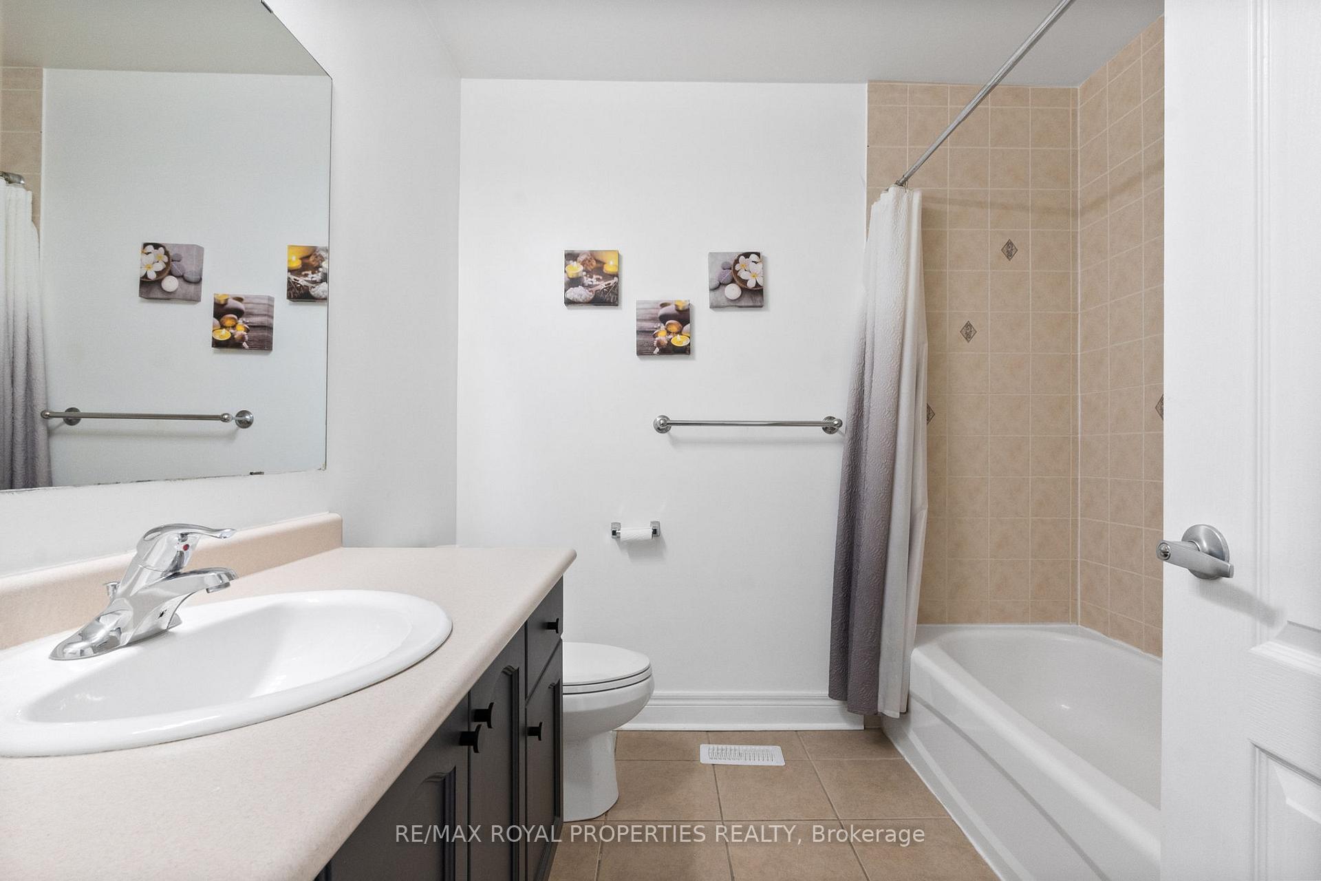 Photo 22 of 1284 Ashgrove Crescent, Oshawa, Pinecrest — HOMEH