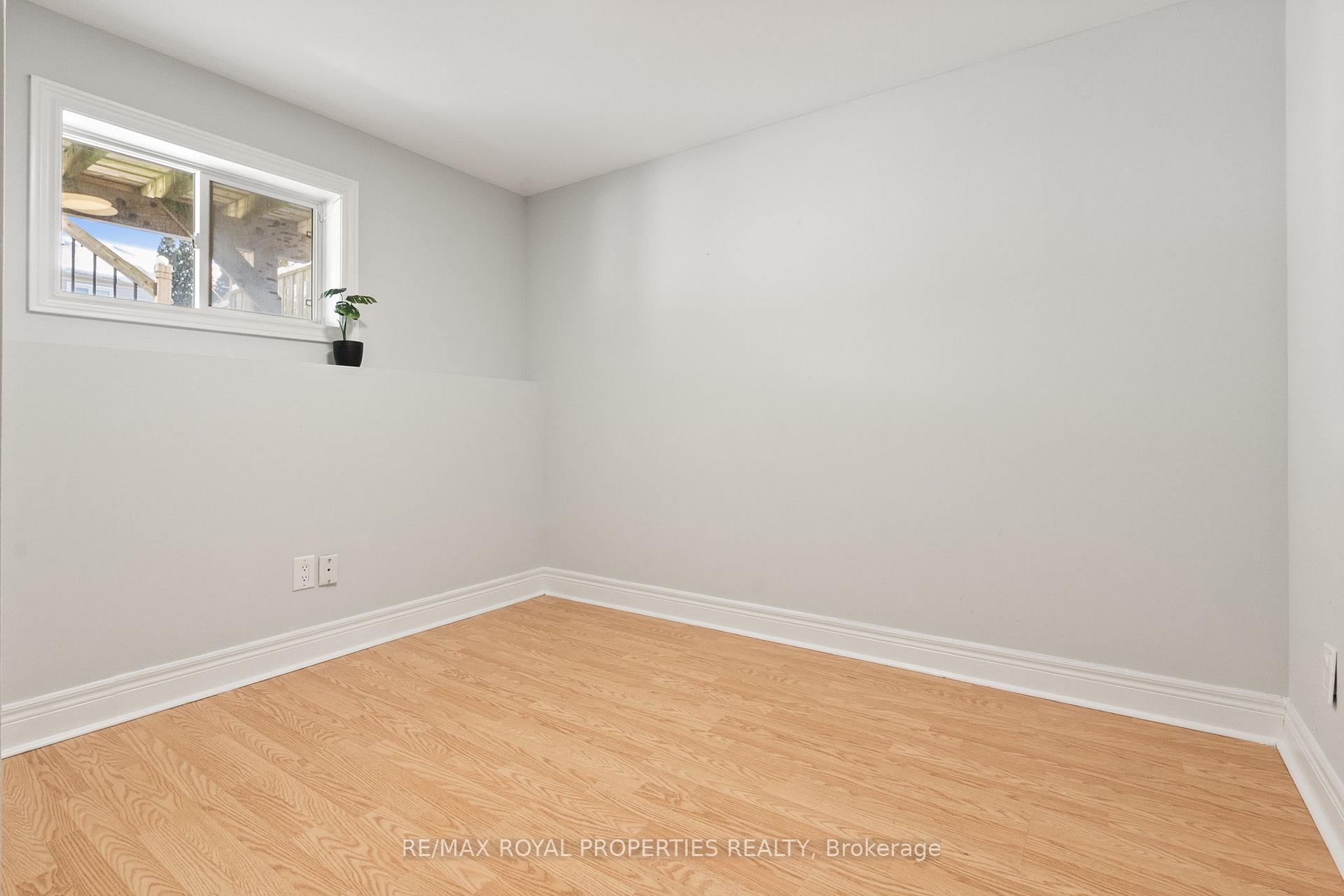 Photo 35 of 1284 Ashgrove Crescent, Oshawa, Pinecrest — HOMEH