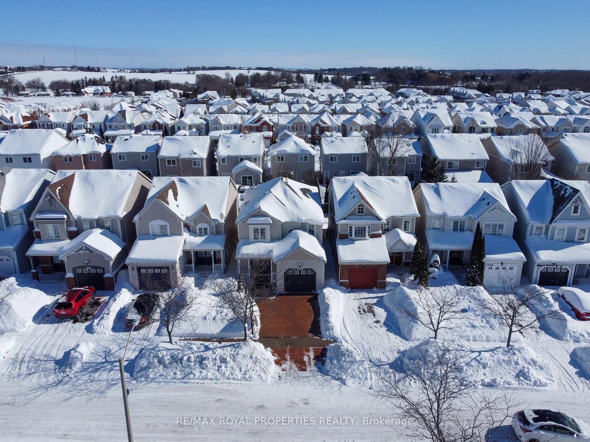 Photo 37 of 1284 Ashgrove Crescent, Oshawa, Pinecrest — HOMEH
