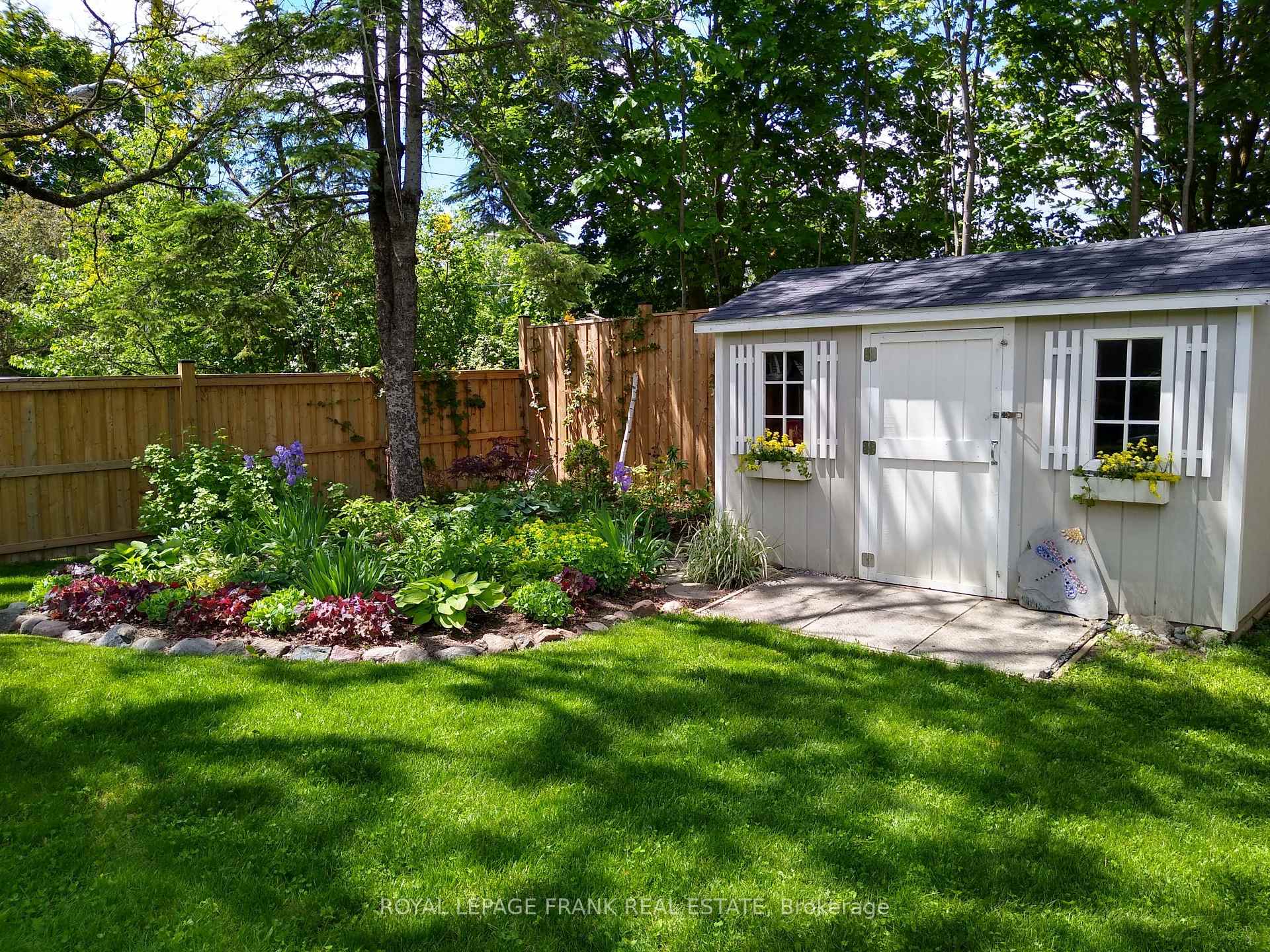 Photo 37 of 1690 Pinehill Drive, Peterborough, Monaghan Ward 2 — HOMEH