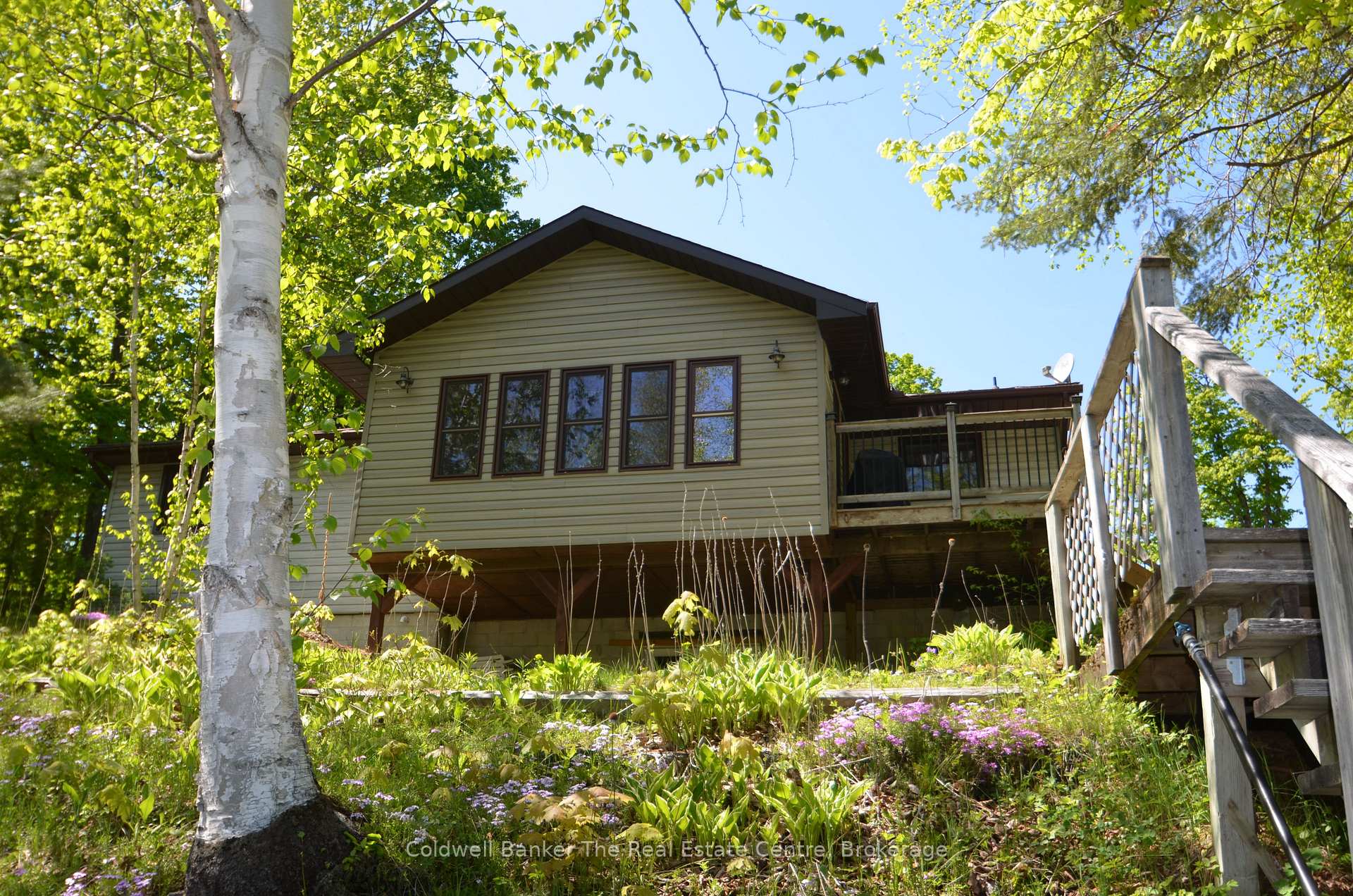 Photo 9 of 1275 Wolf Circle, Algonquin Highlands, Sherborne — HOMEH