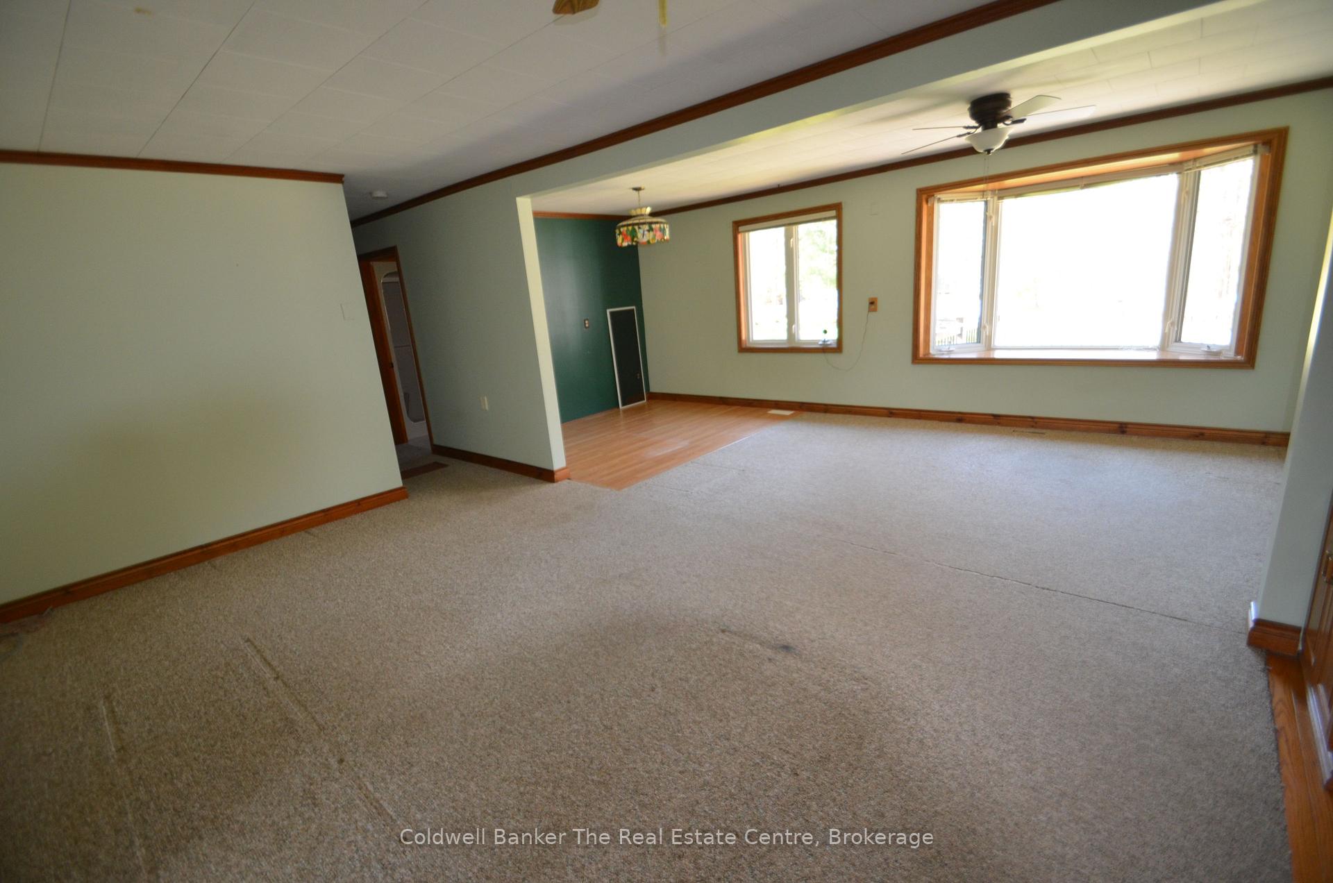 Photo 12 of 1275 Wolf Circle, Algonquin Highlands, Sherborne — HOMEH