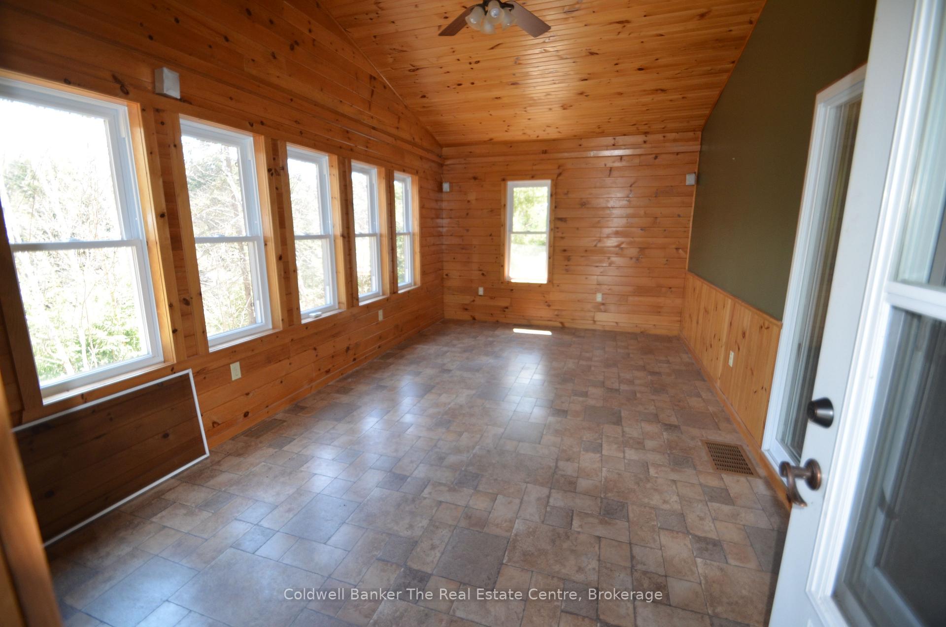 Photo 19 of 1275 Wolf Circle, Algonquin Highlands, Sherborne — HOMEH