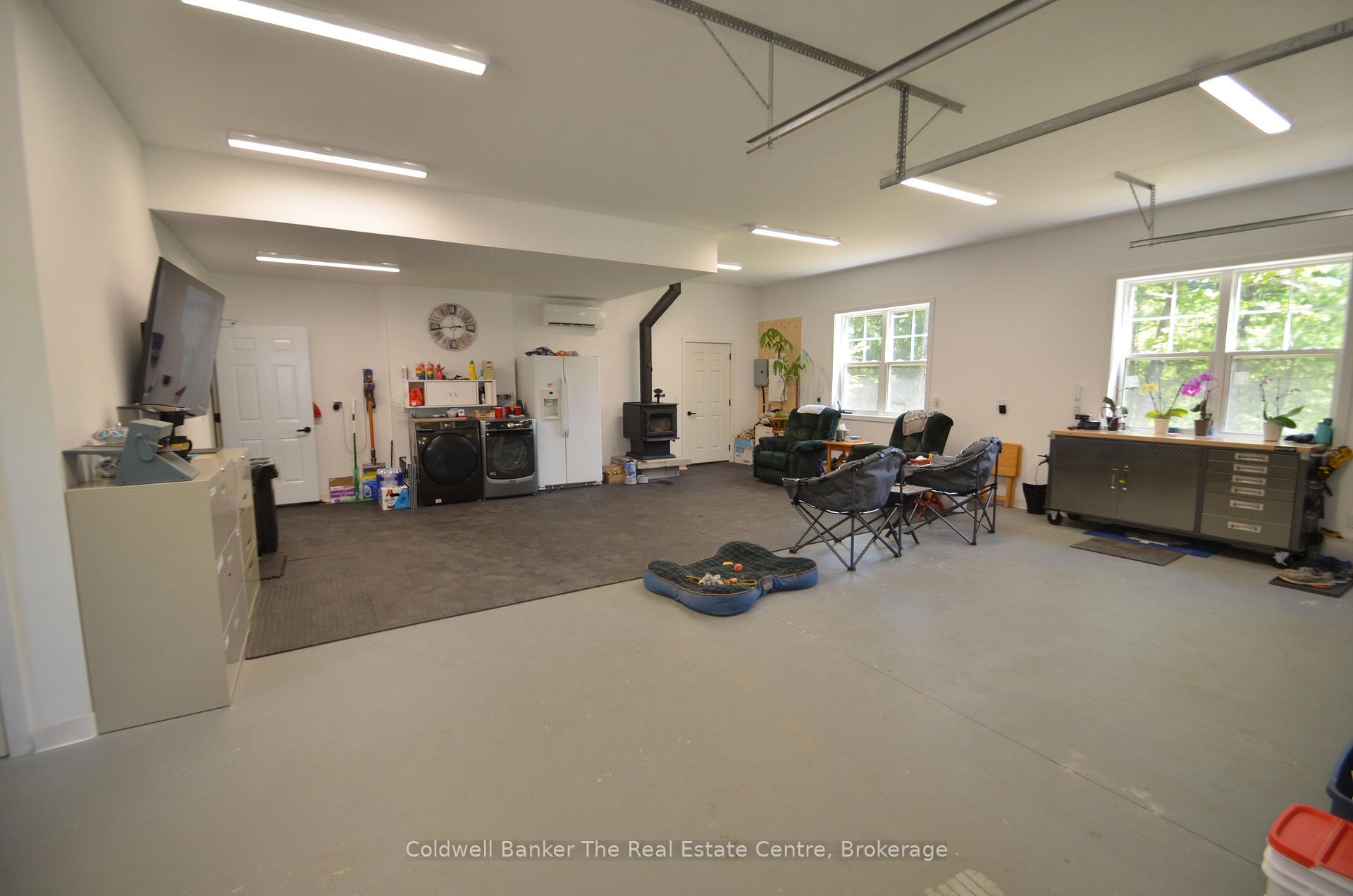Photo 36 of 1275 Wolf Circle, Algonquin Highlands, Sherborne — HOMEH