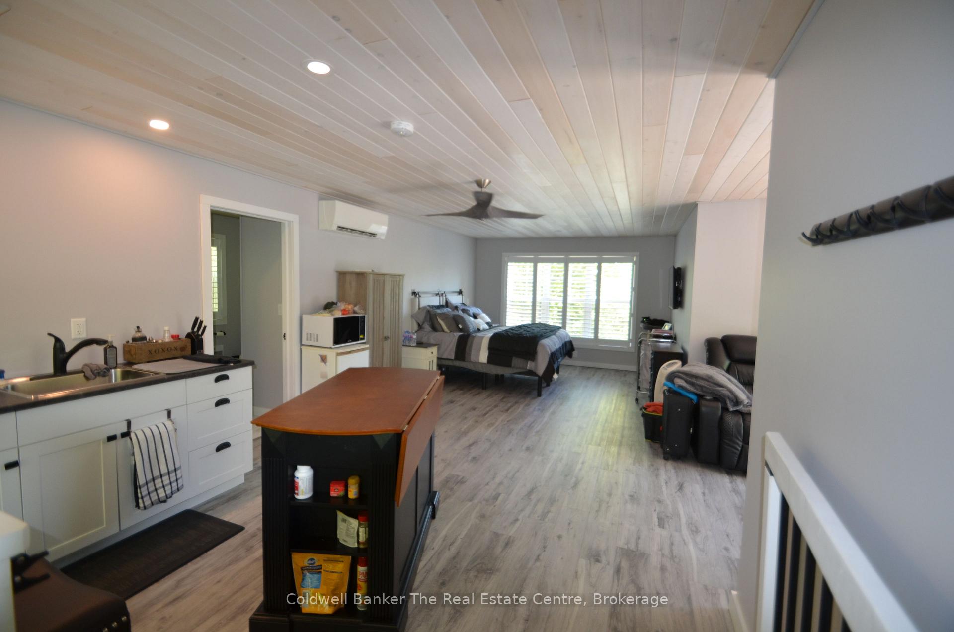 Photo 37 of 1275 Wolf Circle, Algonquin Highlands, Sherborne — HOMEH