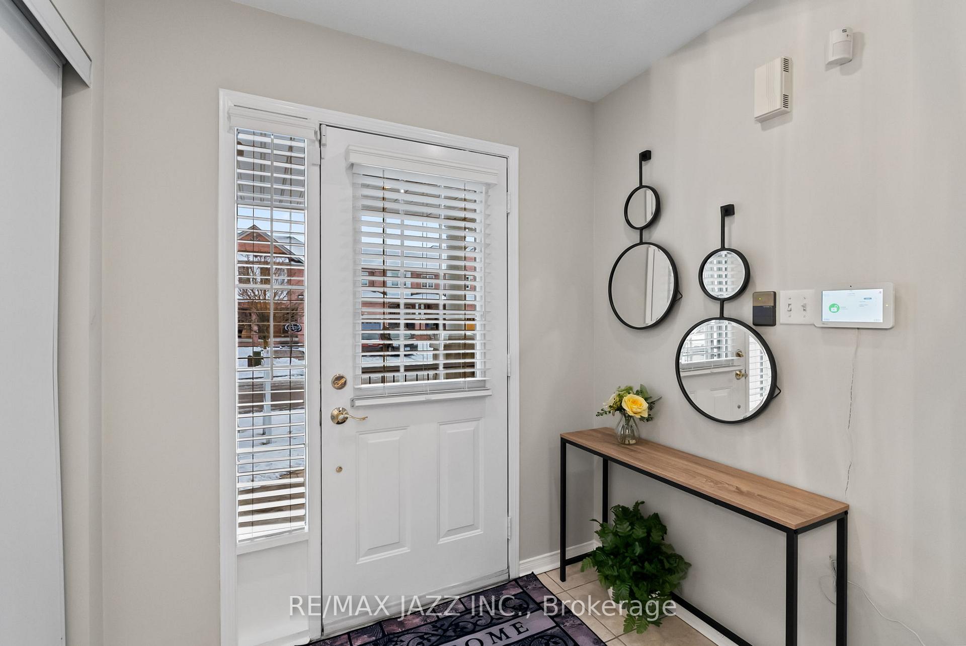 Photo 6 of 8 Odessa Crescent, Whitby, Rolling Acres — HOMEH