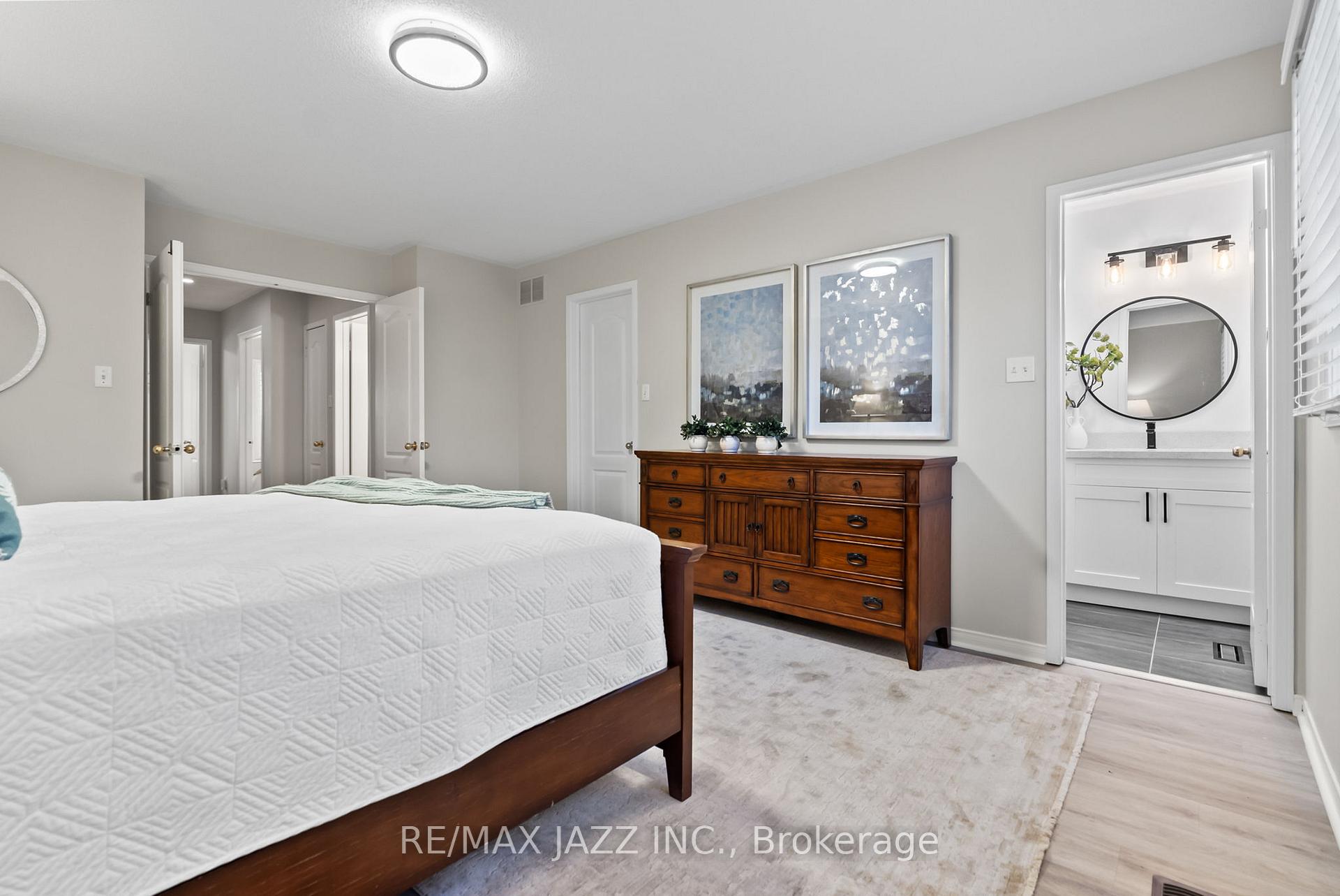 Photo 24 of 8 Odessa Crescent, Whitby, Rolling Acres — HOMEH