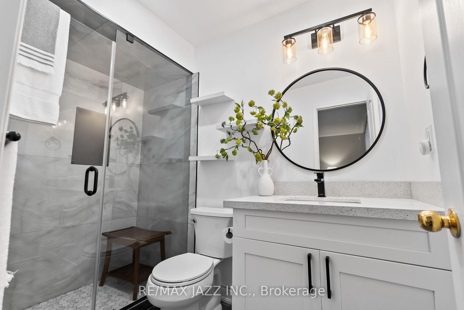 Photo 25 of 8 Odessa Crescent, Whitby, Rolling Acres — HOMEH