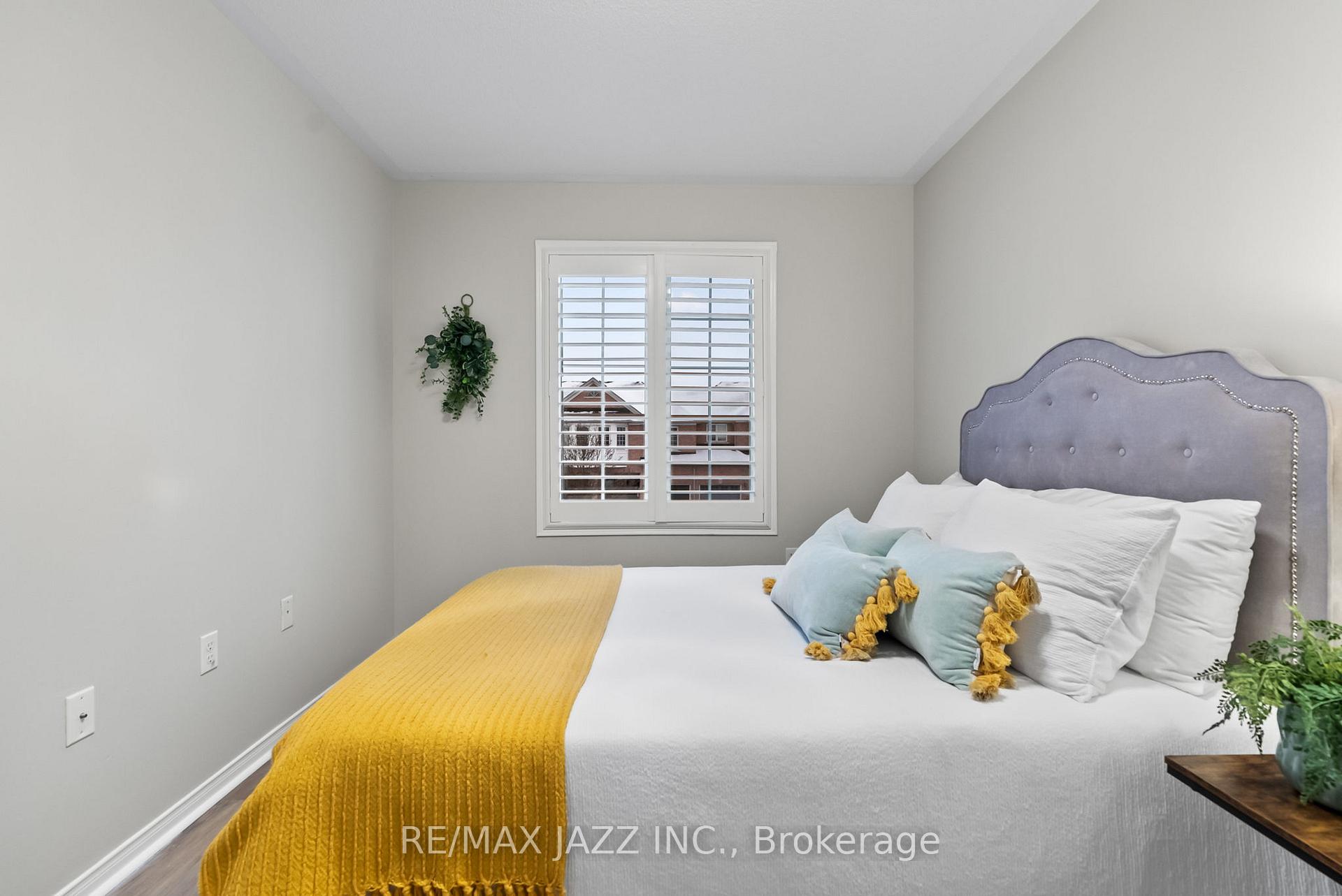 Photo 31 of 8 Odessa Crescent, Whitby, Rolling Acres — HOMEH