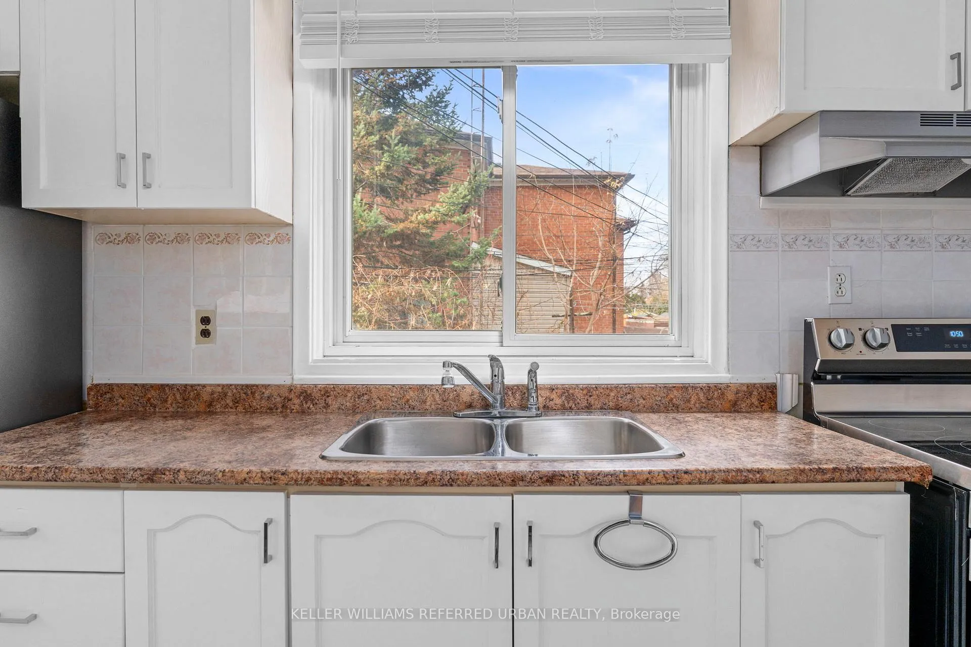 Photo 12 of 328 Weston Road, Toronto, Junction Area — HOMEH