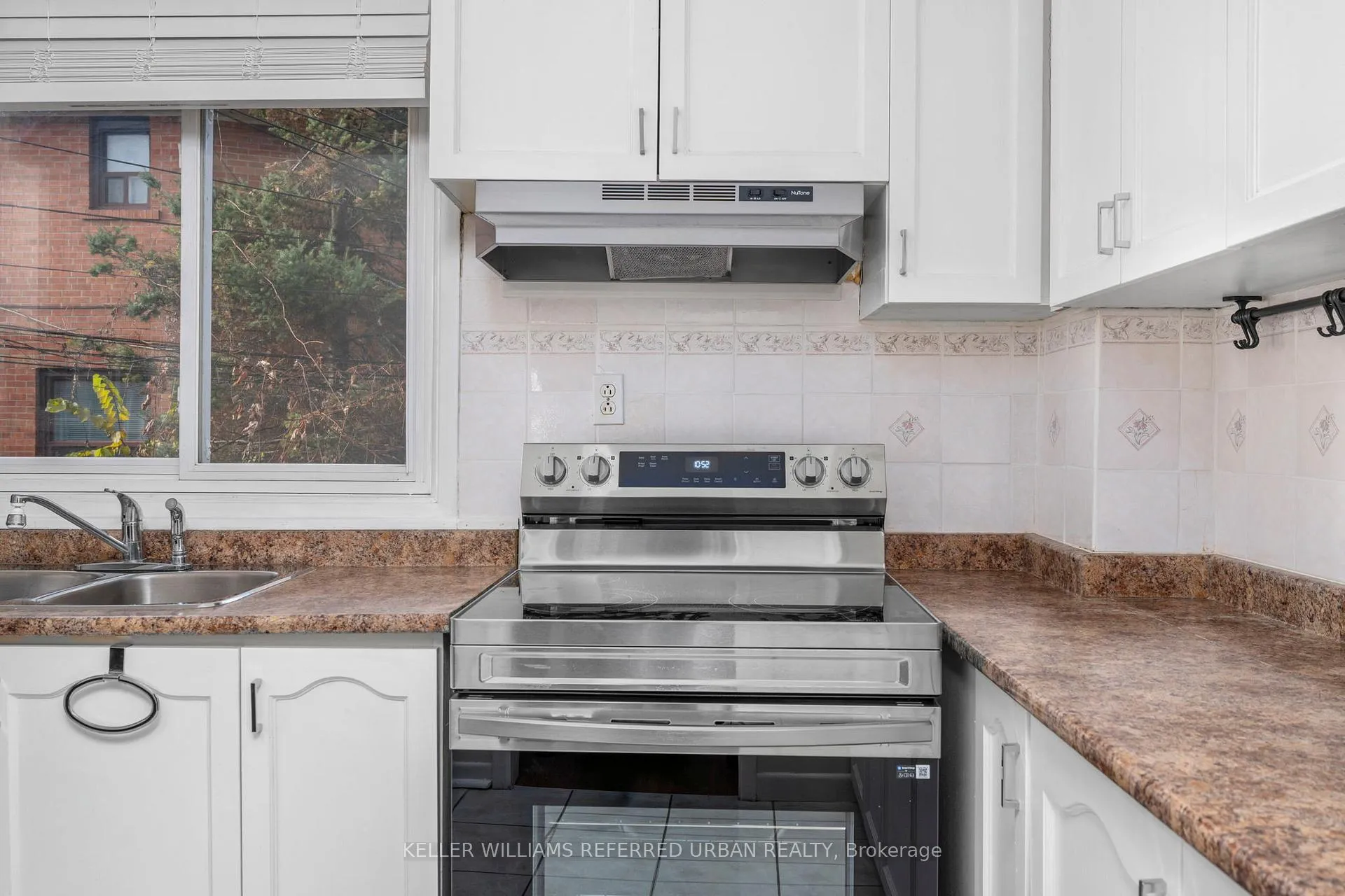 Photo 14 of 328 Weston Road, Toronto, Junction Area — HOMEH