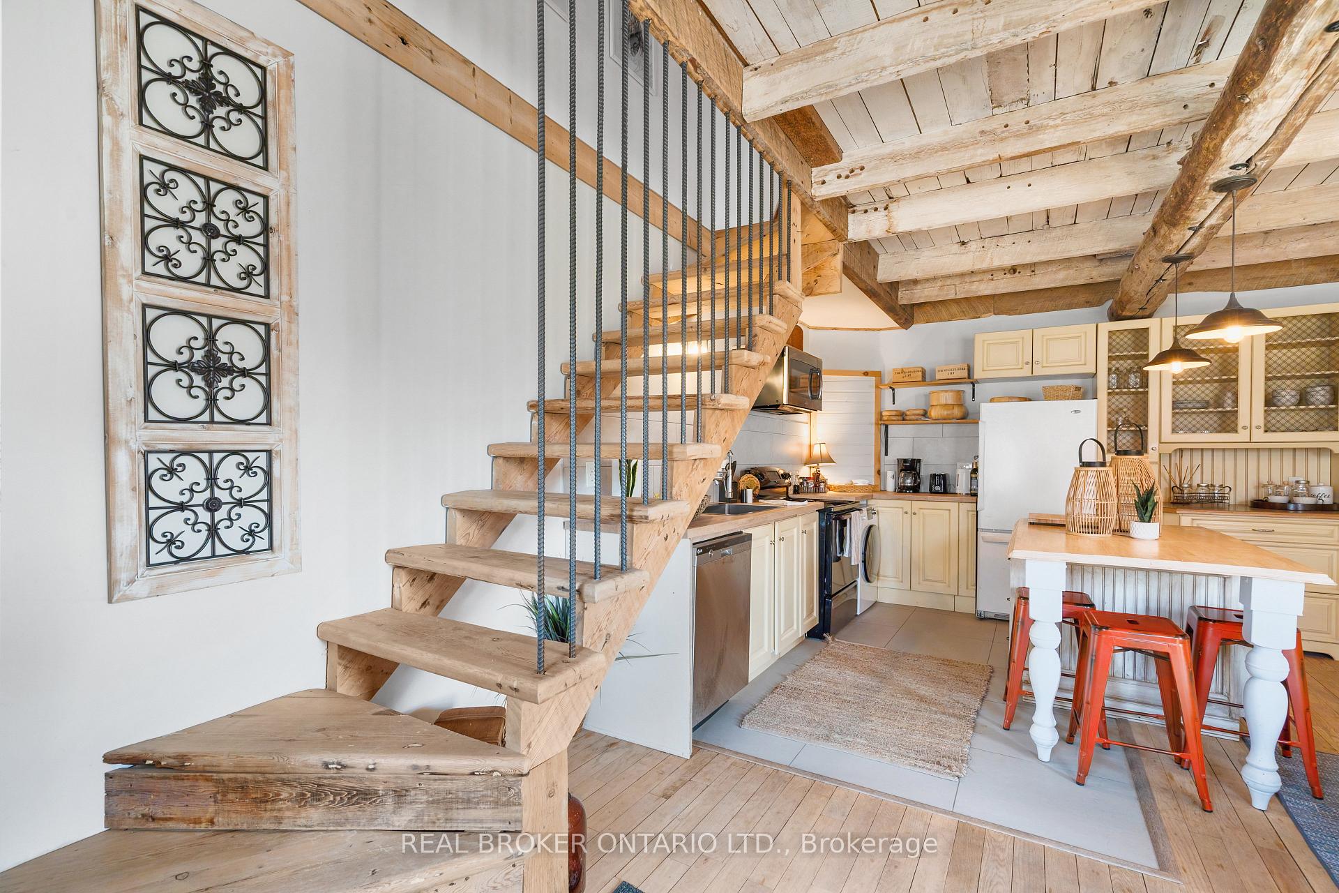 Photo 24 of 28 Tierney Street S, Arnprior — HOMEH