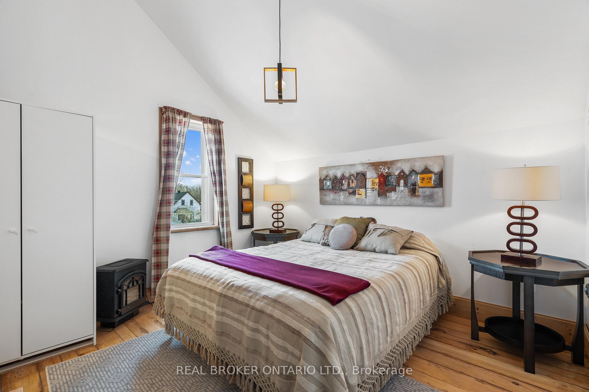 Photo 26 of 28 Tierney Street S, Arnprior — HOMEH