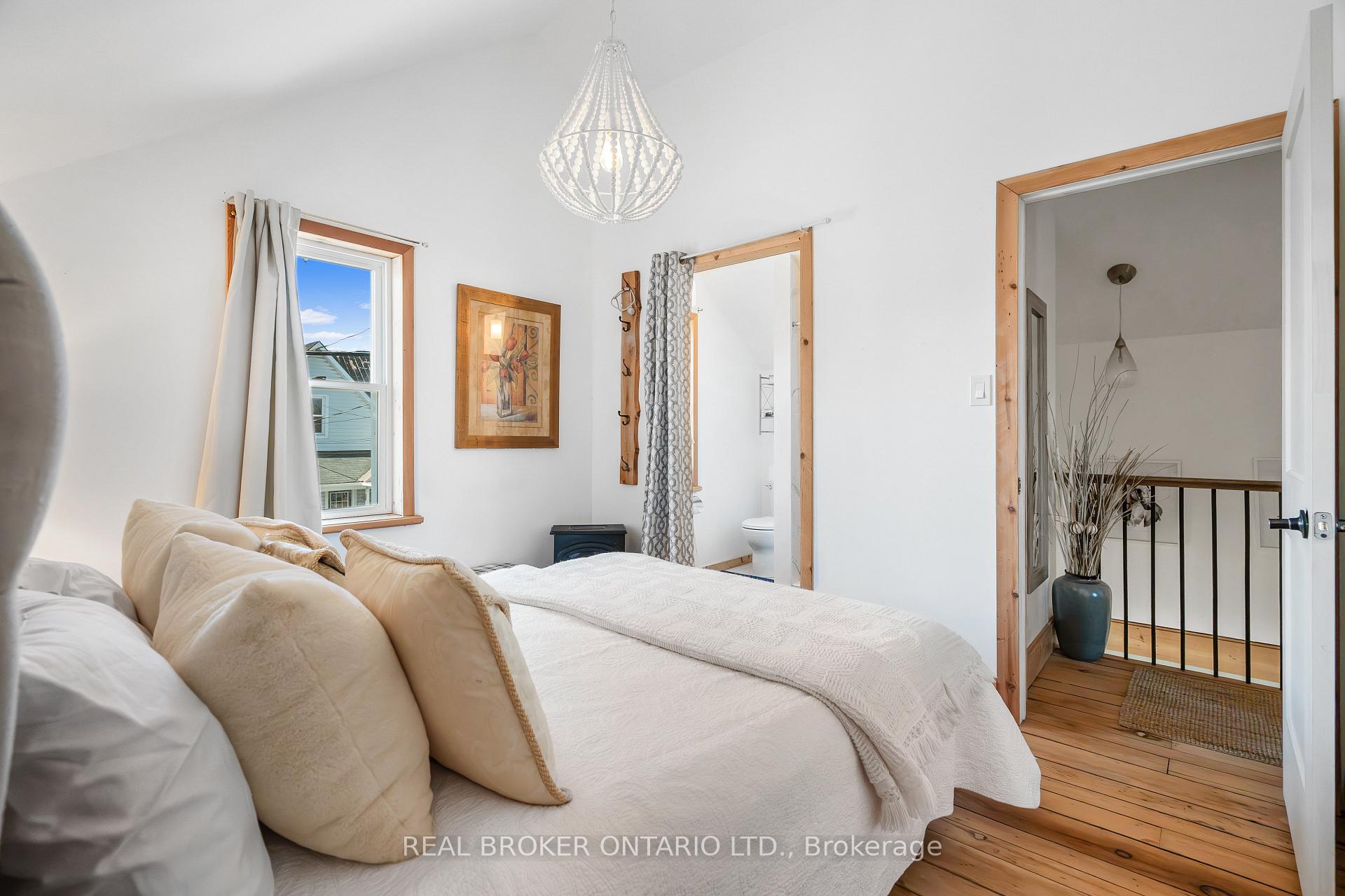 Photo 33 of 28 Tierney Street S, Arnprior — HOMEH