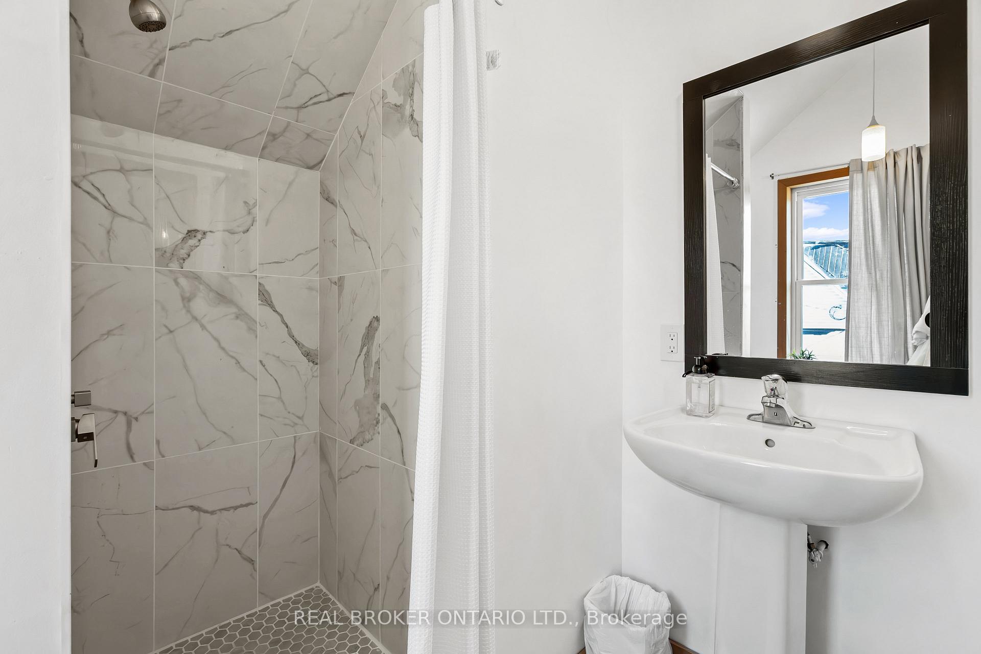 Photo 34 of 28 Tierney Street S, Arnprior — HOMEH
