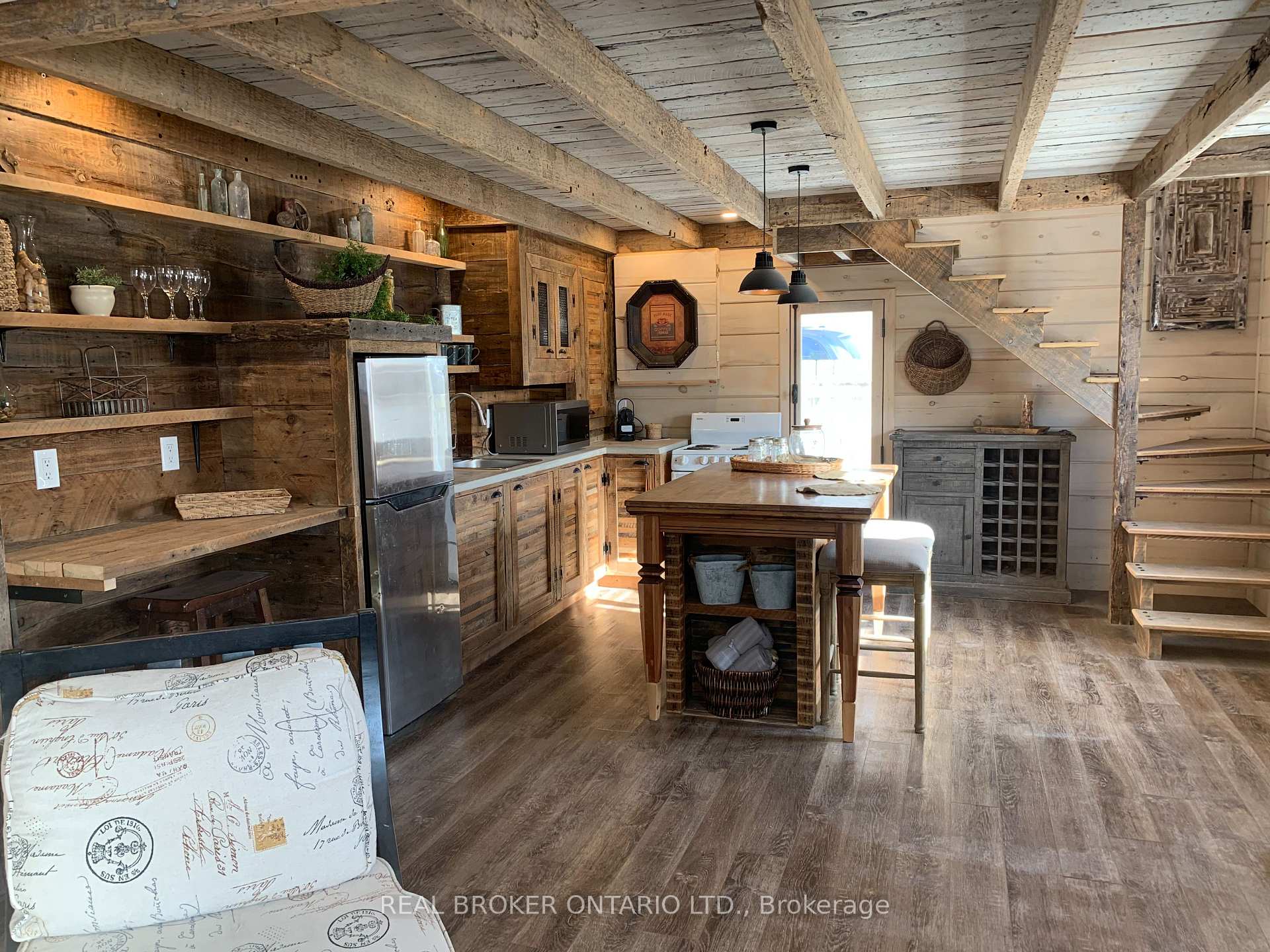 Photo 37 of 28 Tierney Street S, Arnprior — HOMEH