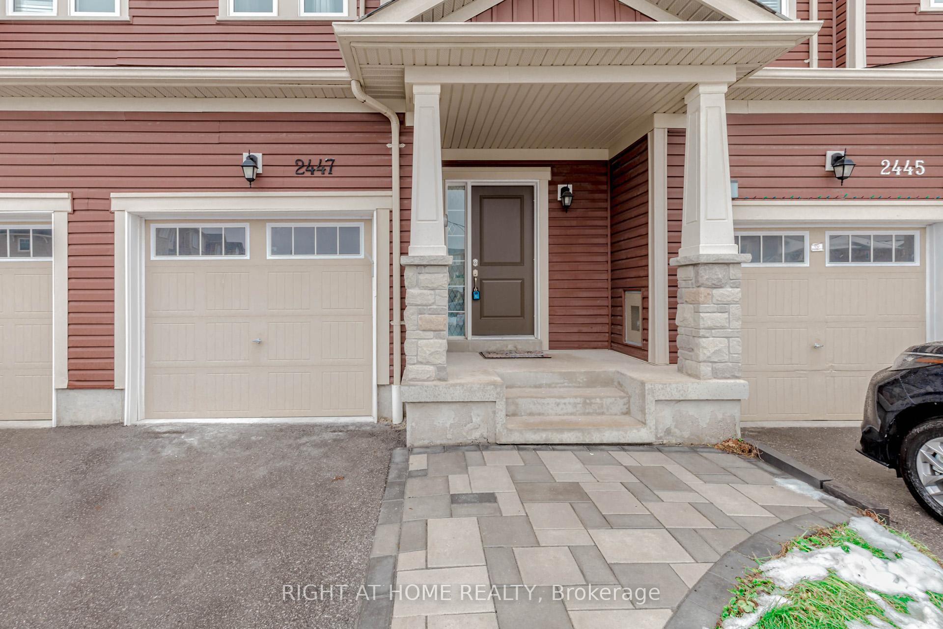 Photo 3 of 2447 Hill Rise Street, Oshawa, Windfields — HOMEH