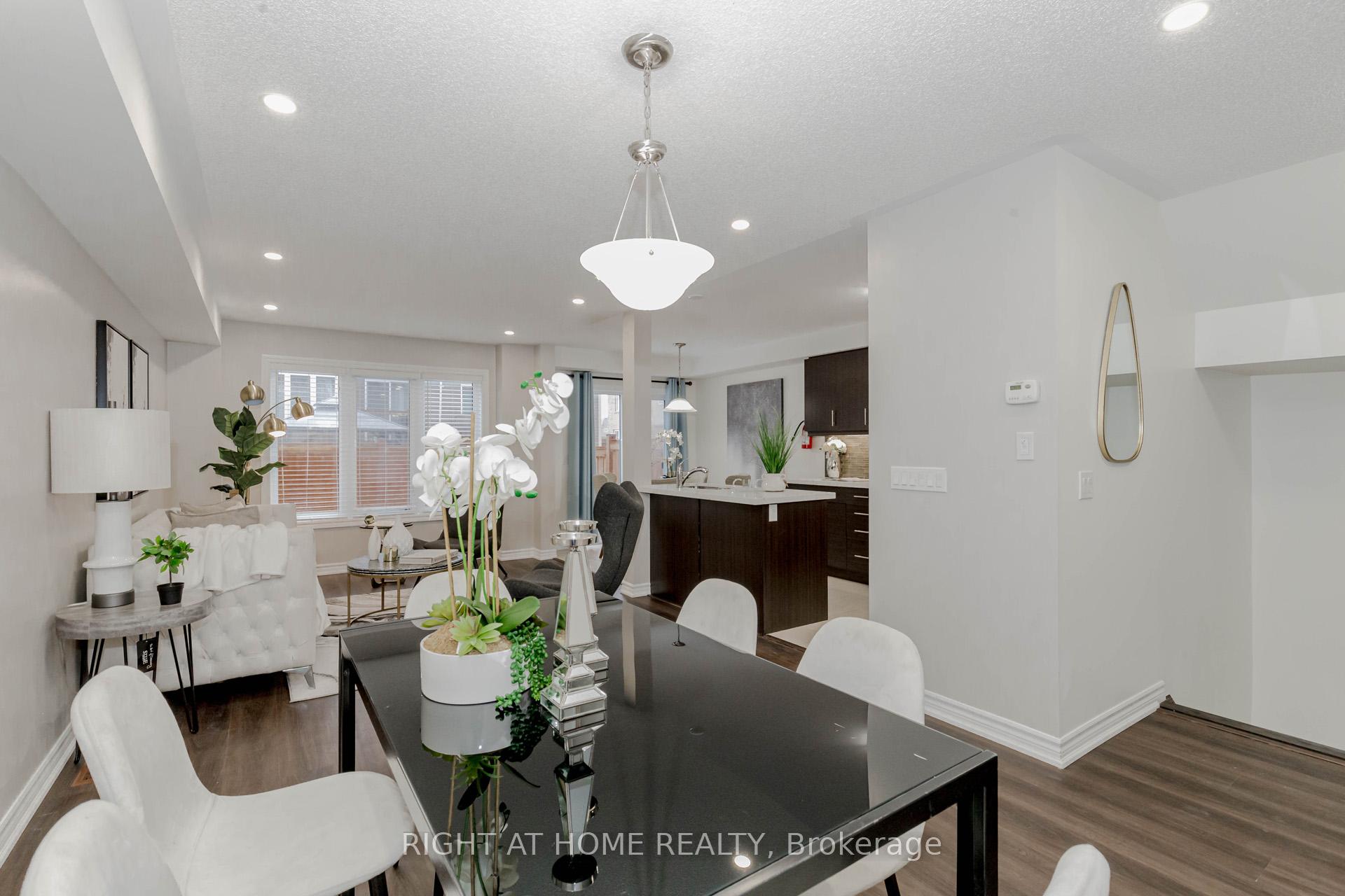 Photo 12 of 2447 Hill Rise Street, Oshawa, Windfields — HOMEH