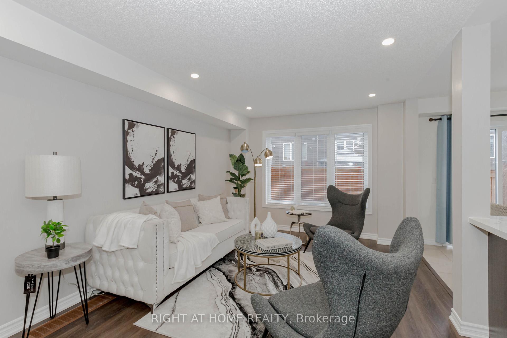 Photo 13 of 2447 Hill Rise Street, Oshawa, Windfields — HOMEH