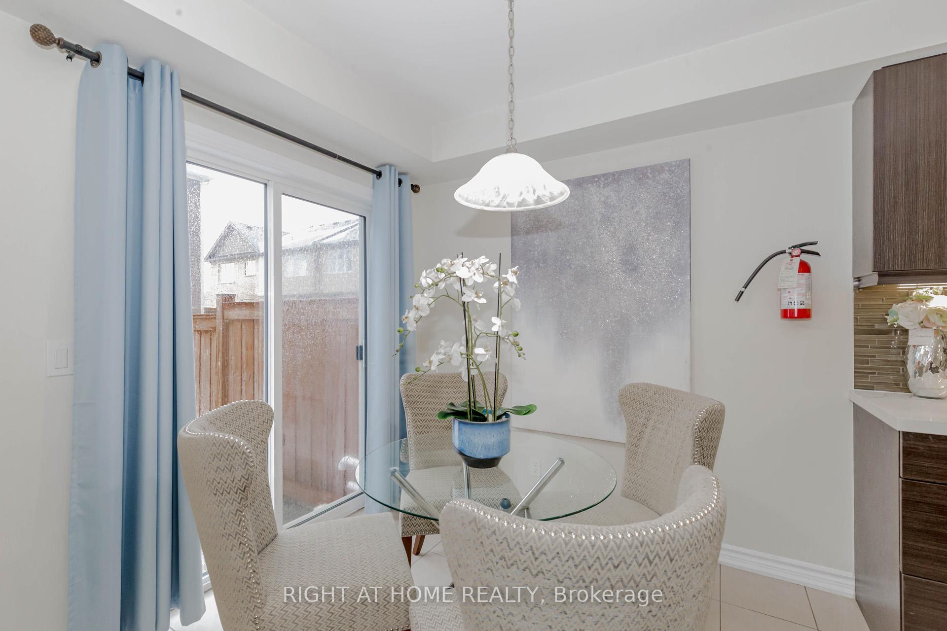 Photo 19 of 2447 Hill Rise Street, Oshawa, Windfields — HOMEH