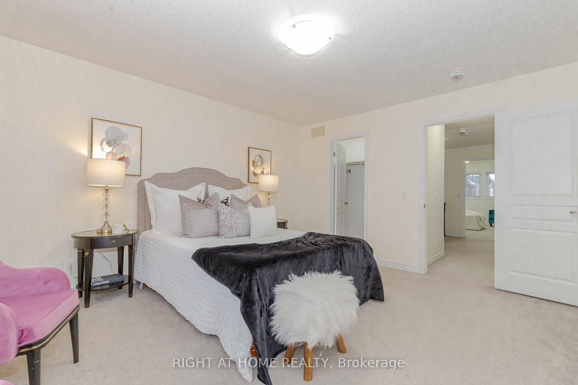 Photo 34 of 2447 Hill Rise Street, Oshawa, Windfields — HOMEH