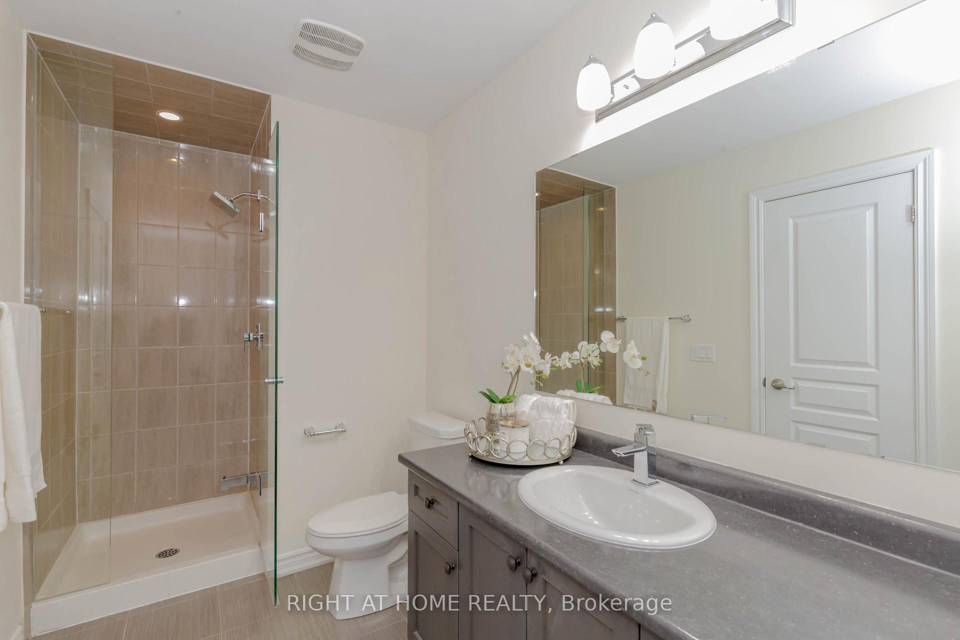 Photo 37 of 2447 Hill Rise Street, Oshawa, Windfields — HOMEH