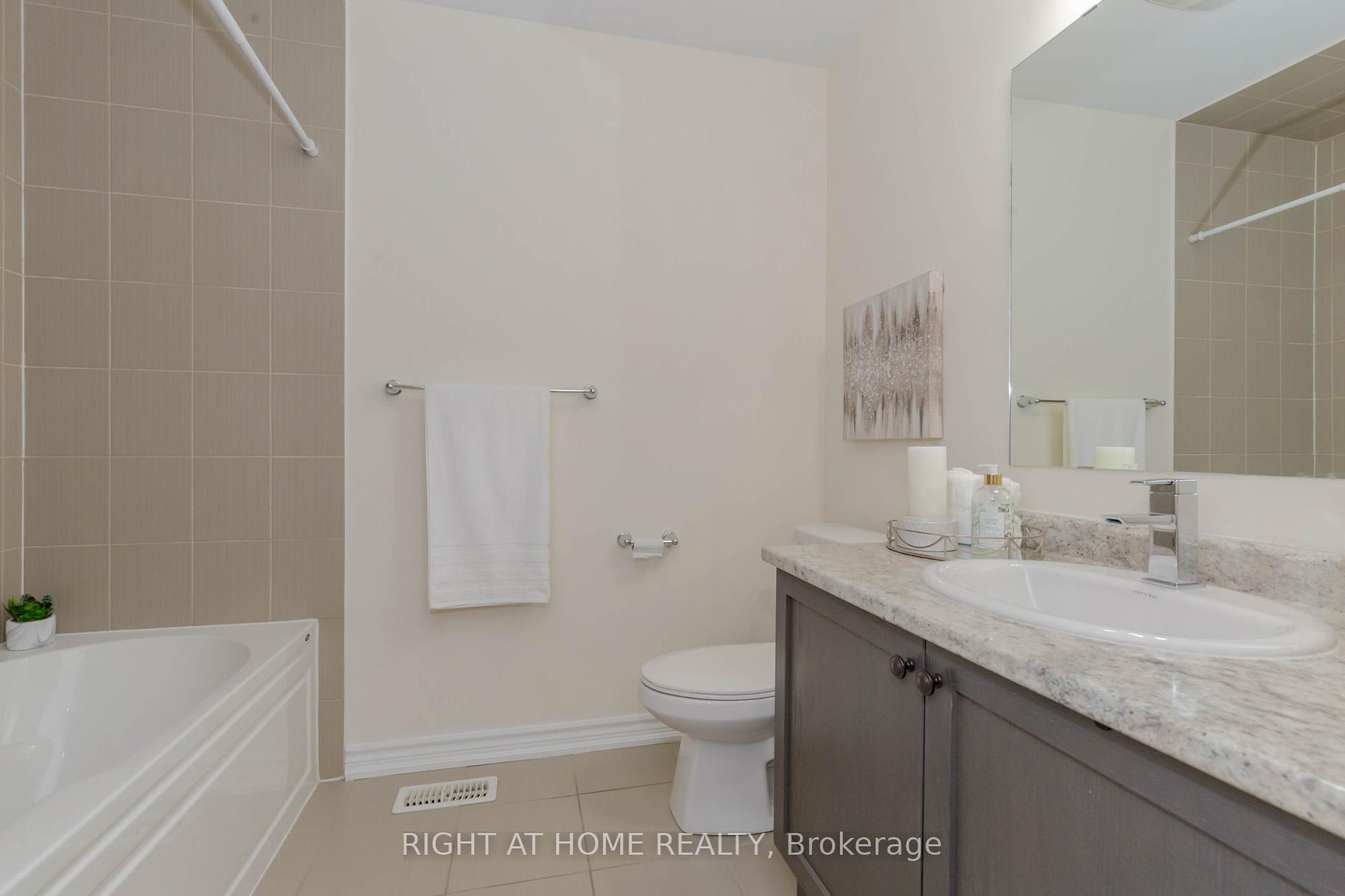Photo 41 of 2447 Hill Rise Street, Oshawa, Windfields — HOMEH