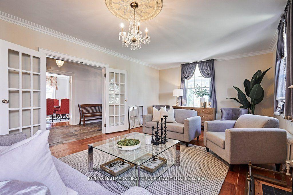 Photo 7 of 1733 Dufferin Street, Whitby, Port Whitby — HOMEH