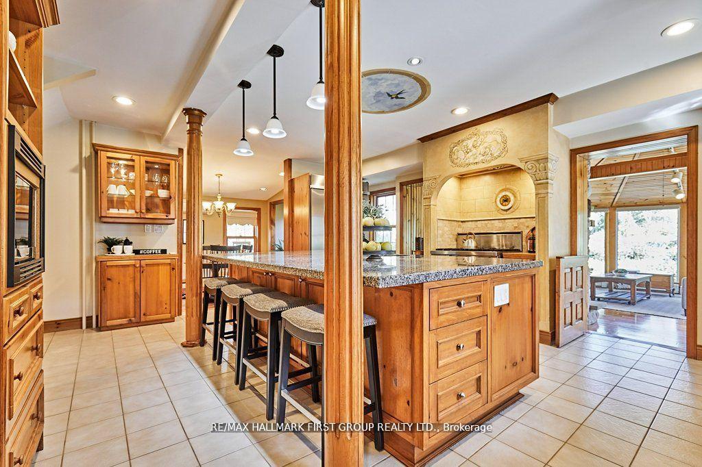 Photo 12 of 1733 Dufferin Street, Whitby, Port Whitby — HOMEH