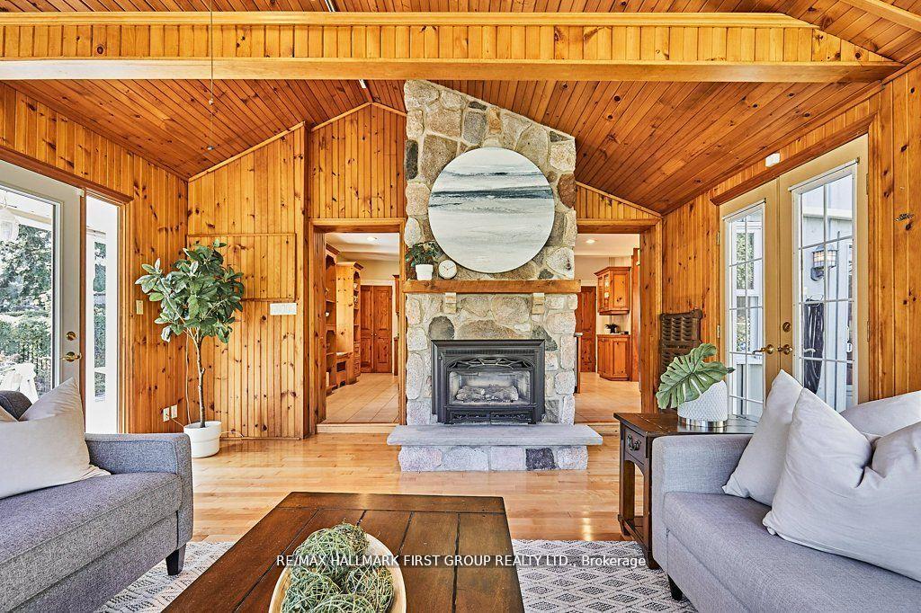 Photo 18 of 1733 Dufferin Street, Whitby, Port Whitby — HOMEH