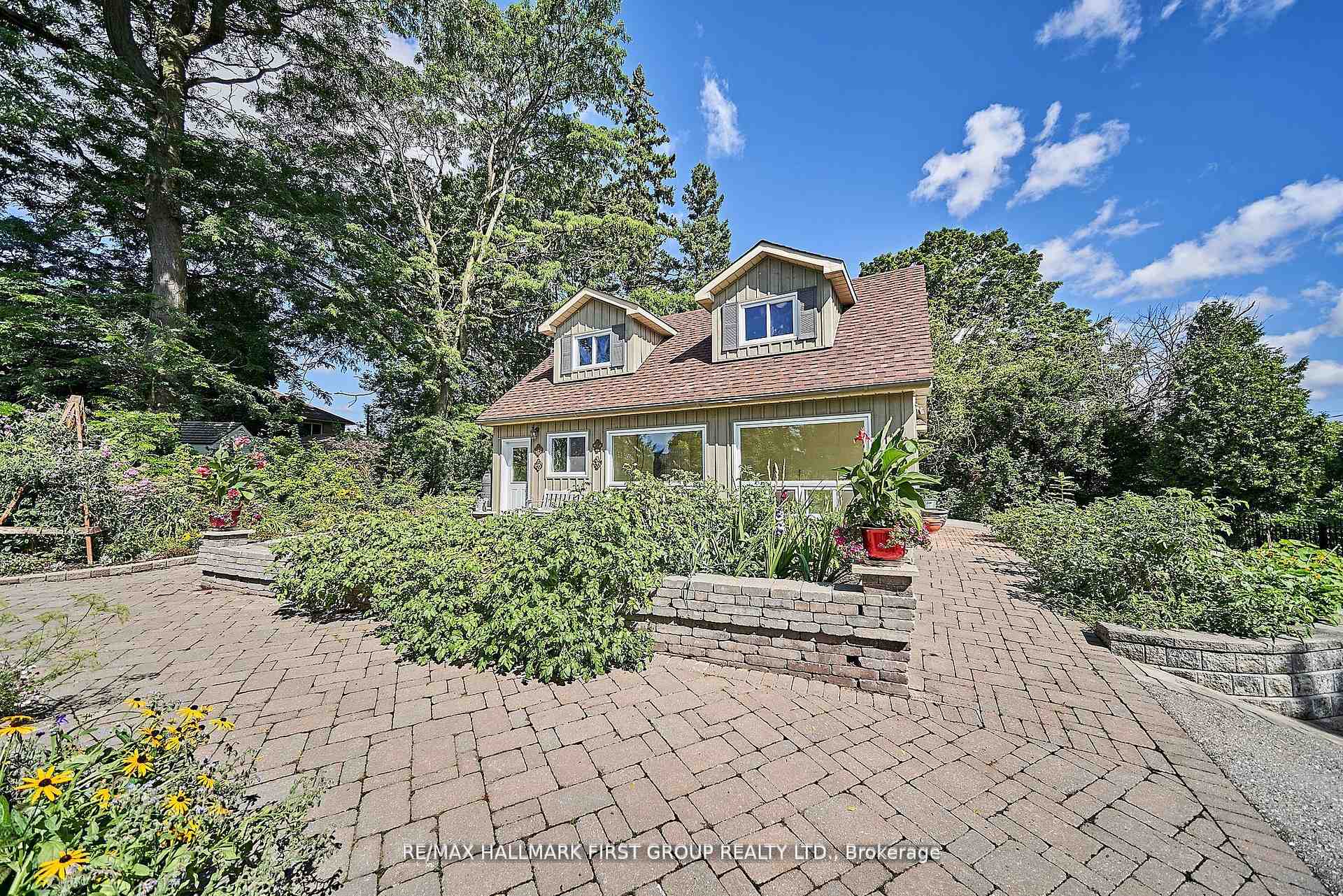 Photo 33 of 1733 Dufferin Street, Whitby, Port Whitby — HOMEH