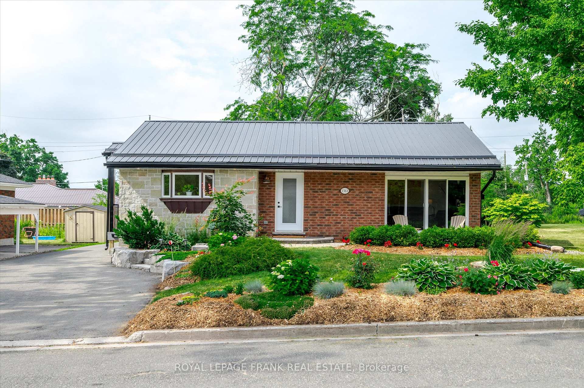 Photo 1 of 1361 Holloway Drive, Peterborough, Town Ward 3 — HOMEH