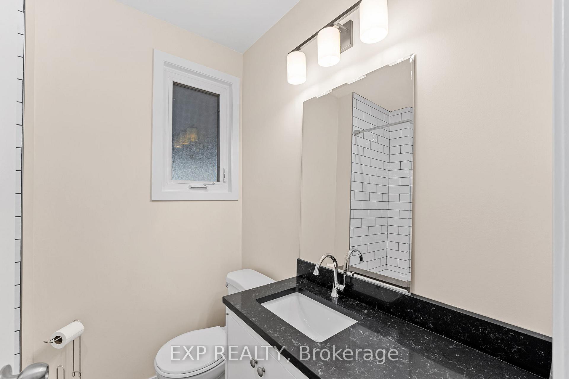 Photo 23 of 126 Hillcrest Drive, Whitby, Downtown Whitby — HOMEH