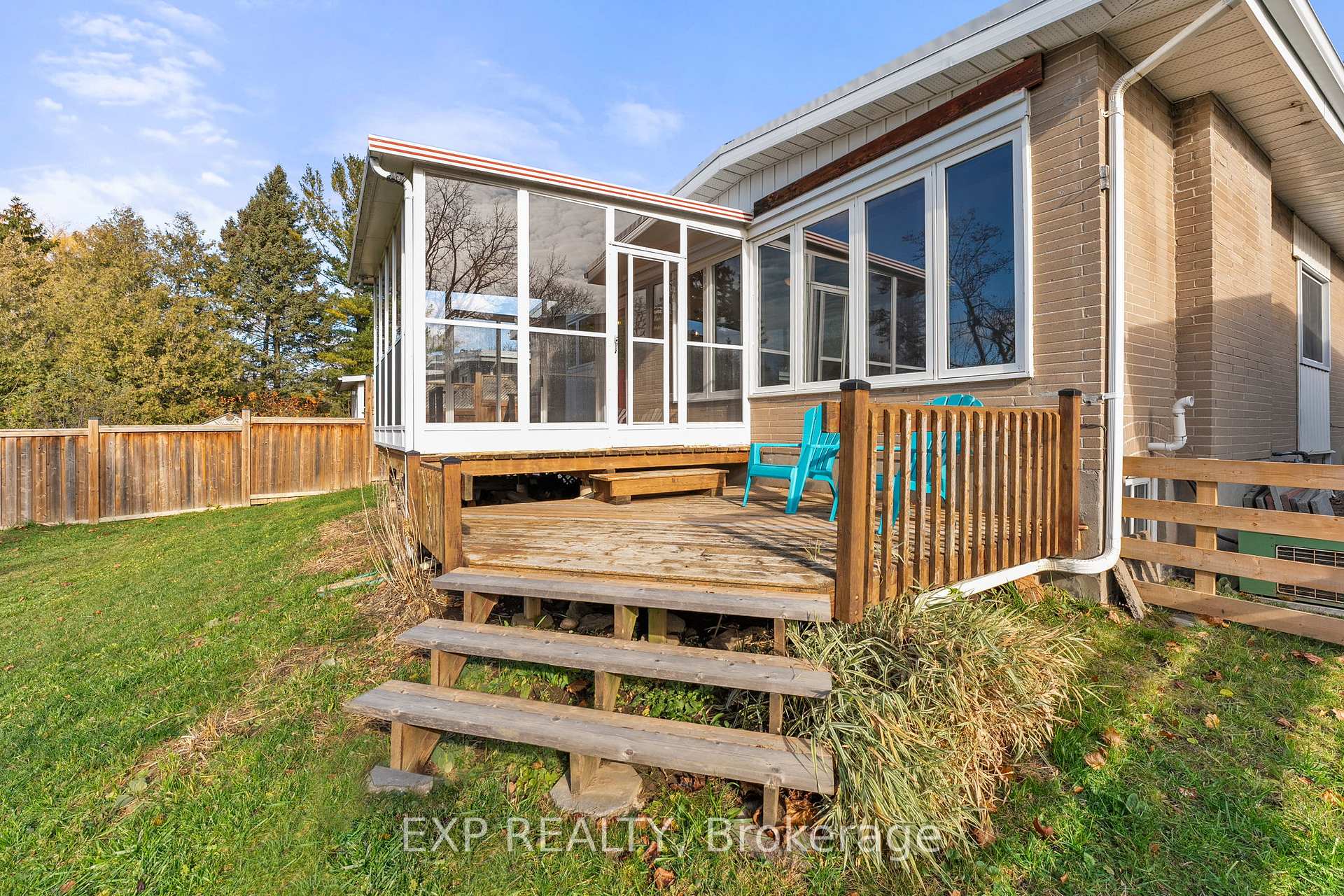 Photo 27 of 126 Hillcrest Drive, Whitby, Downtown Whitby — HOMEH