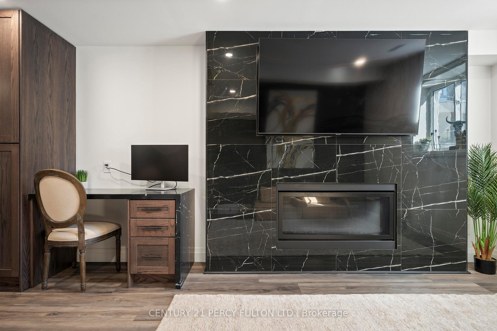 Photo 15 of 948 Attersley Drive, Oshawa, Pinecrest — HOMEH