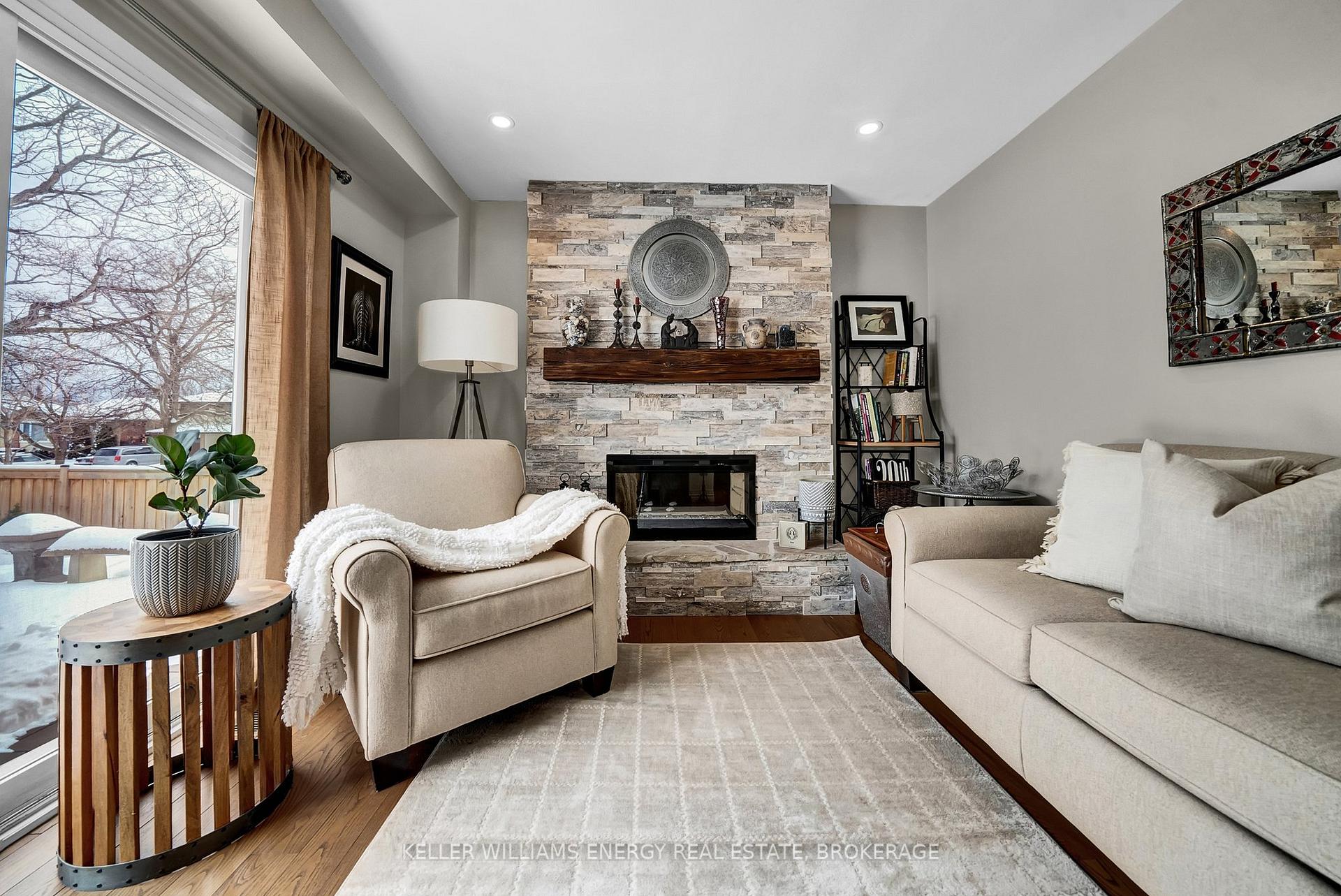 Photo 40 of 933 Central Park Boulevard N, Oshawa, Centennial — HOMEH