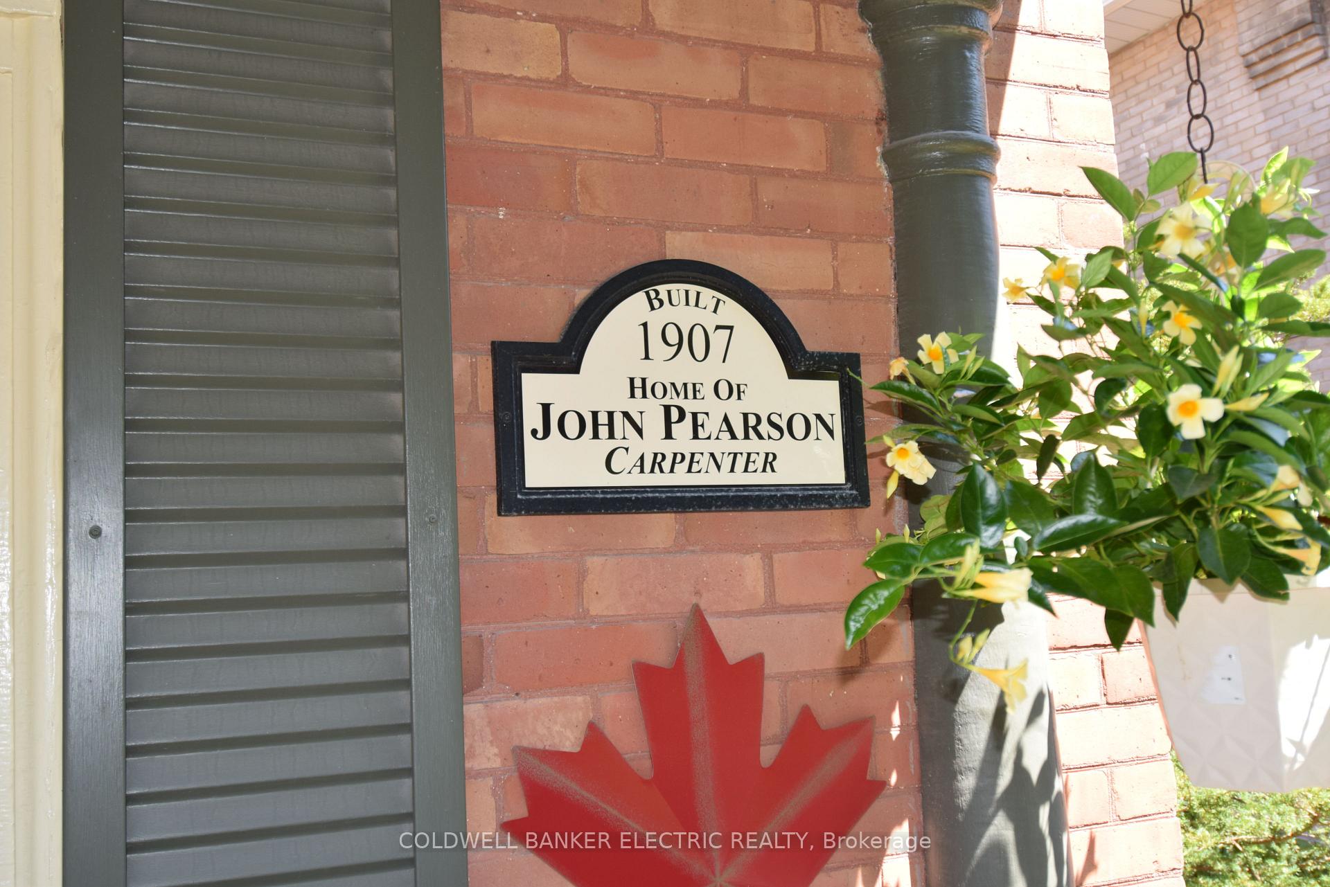 Photo 3 of 310 Pearl Avenue, Peterborough, Town Ward 3 — HOMEH