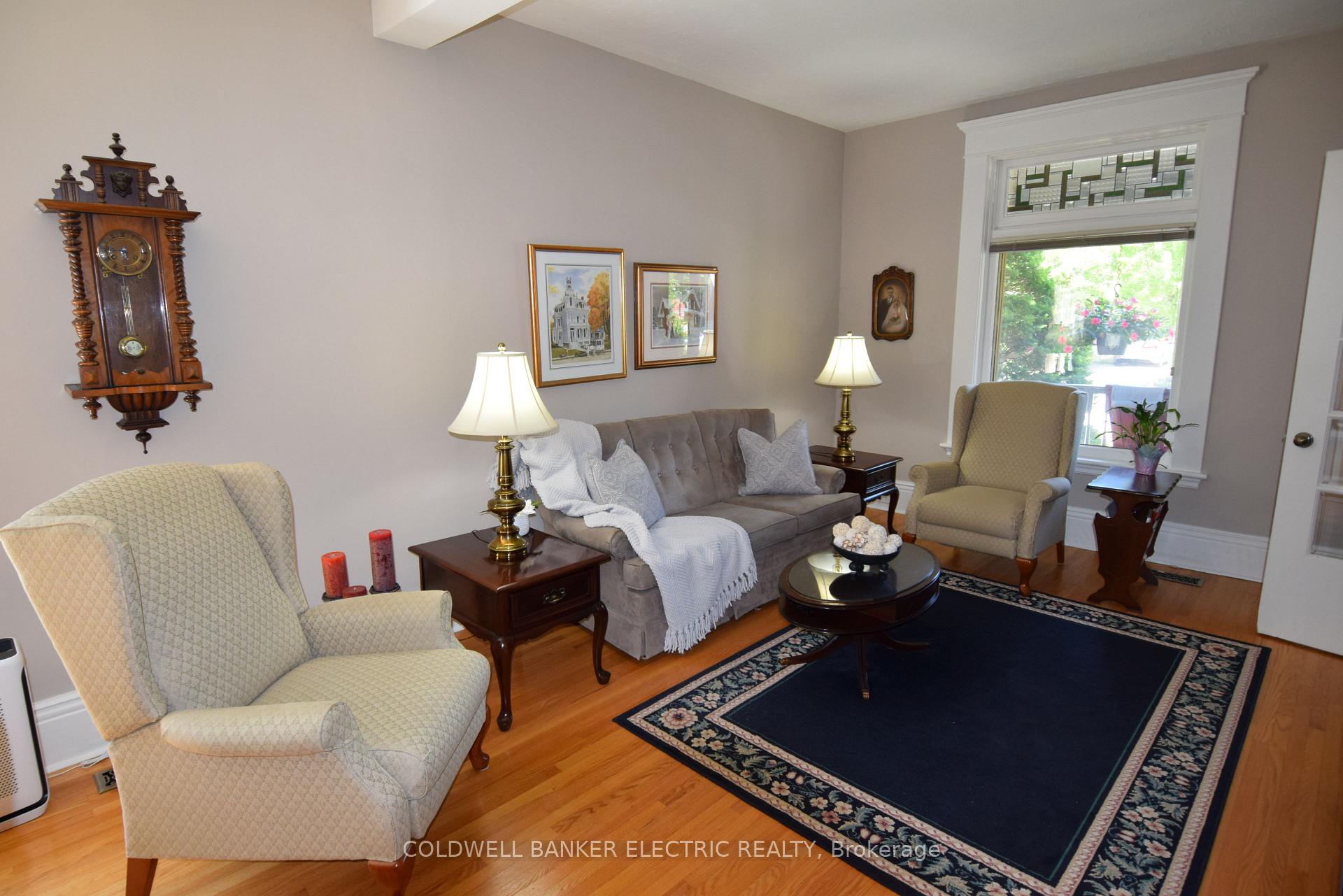 Photo 6 of 310 Pearl Avenue, Peterborough, Town Ward 3 — HOMEH
