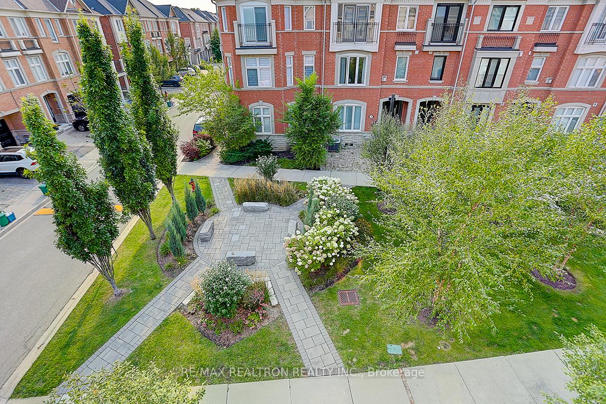 Photo 22 of 2 Henry Peters Lane, Vaughan, East Woodbridge — HOMEH