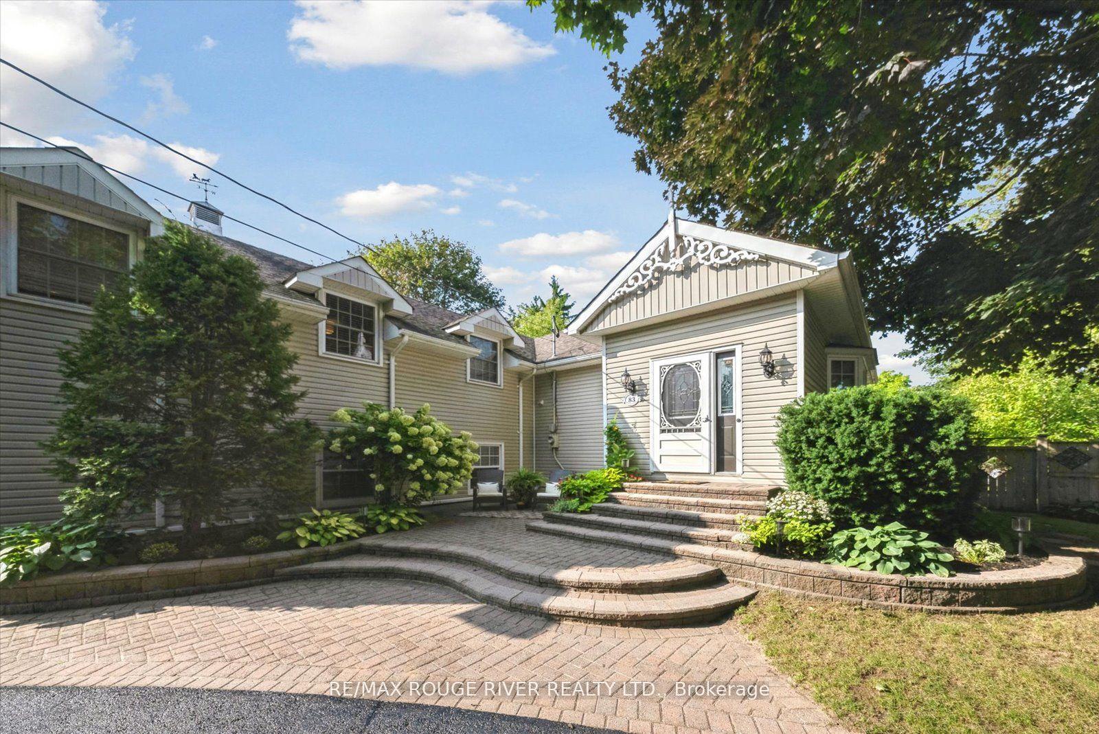 Photo 5 of 83 Cassels Road E, Whitby, Brooklin — HOMEH