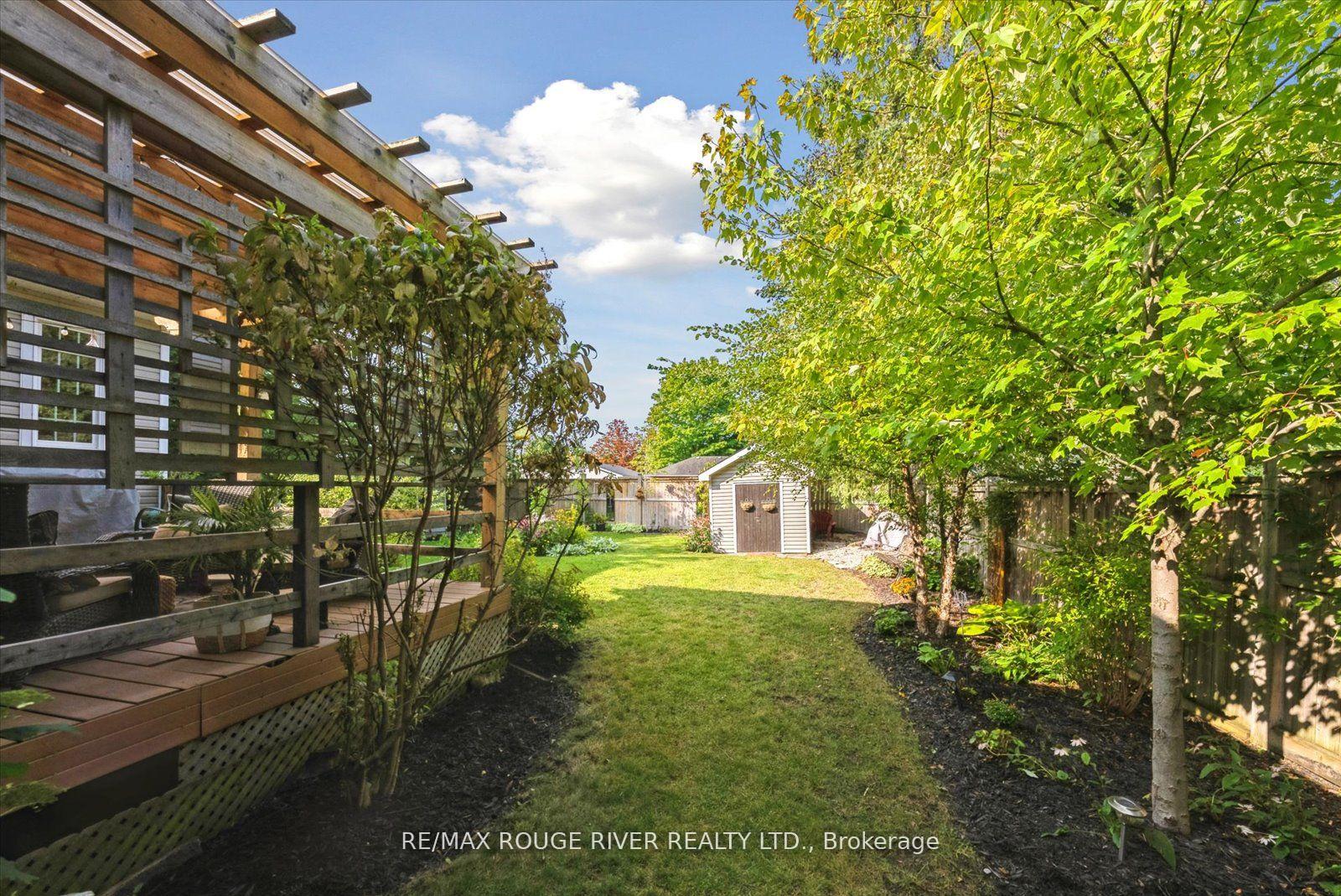 Photo 36 of 83 Cassels Road E, Whitby, Brooklin — HOMEH