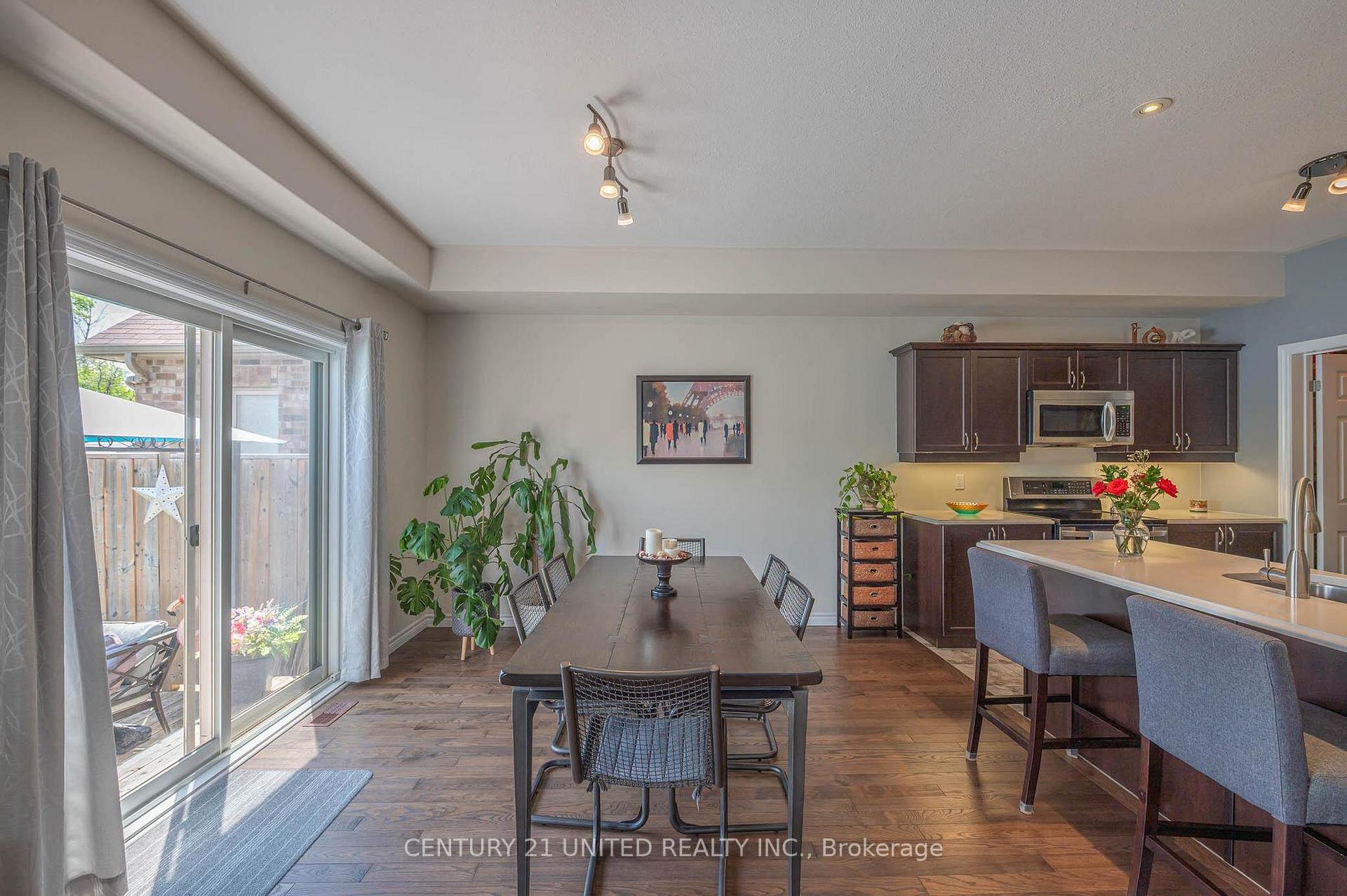 Photo 5 of 451 Raymond Street, Peterborough, Northcrest Ward 5 — HOMEH