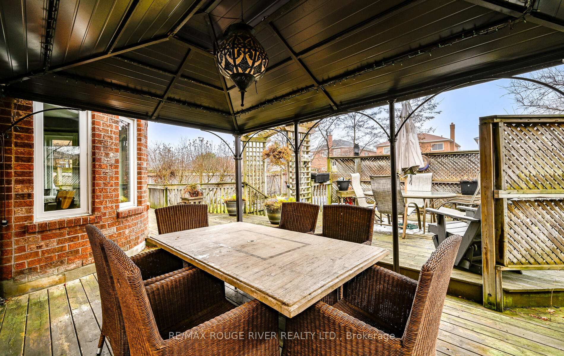 Photo 31 of 30 Ravenview Drive, Whitby, Rolling Acres — HOMEH
