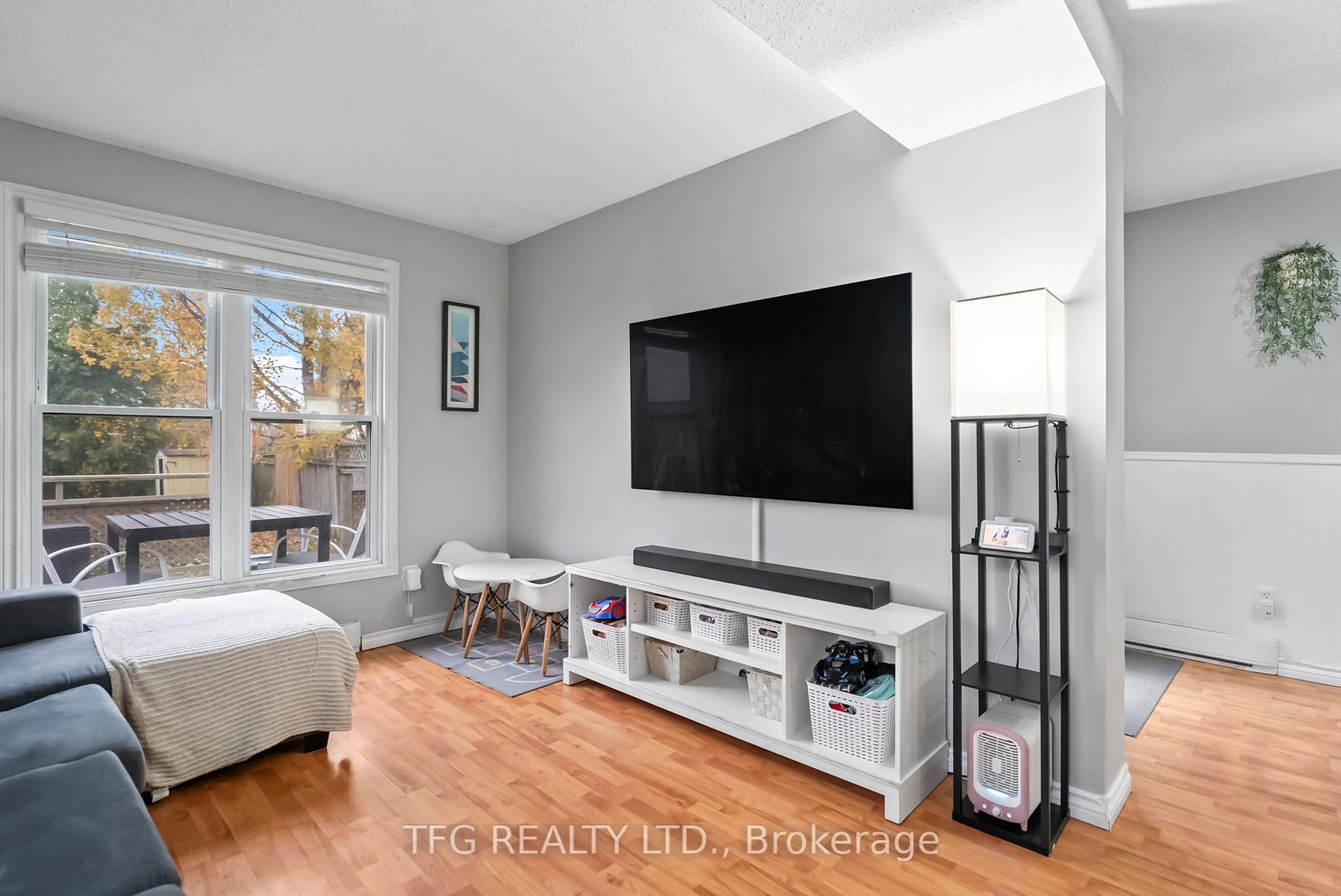 Photo 5 of 1440 Fleming Court, Oshawa, Lakeview — HOMEH